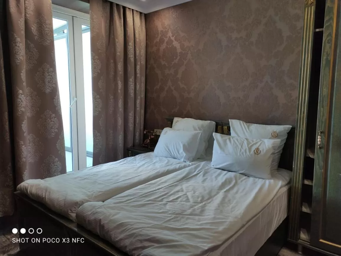 Twin Room with City View in Neapol Boutique Hotel
