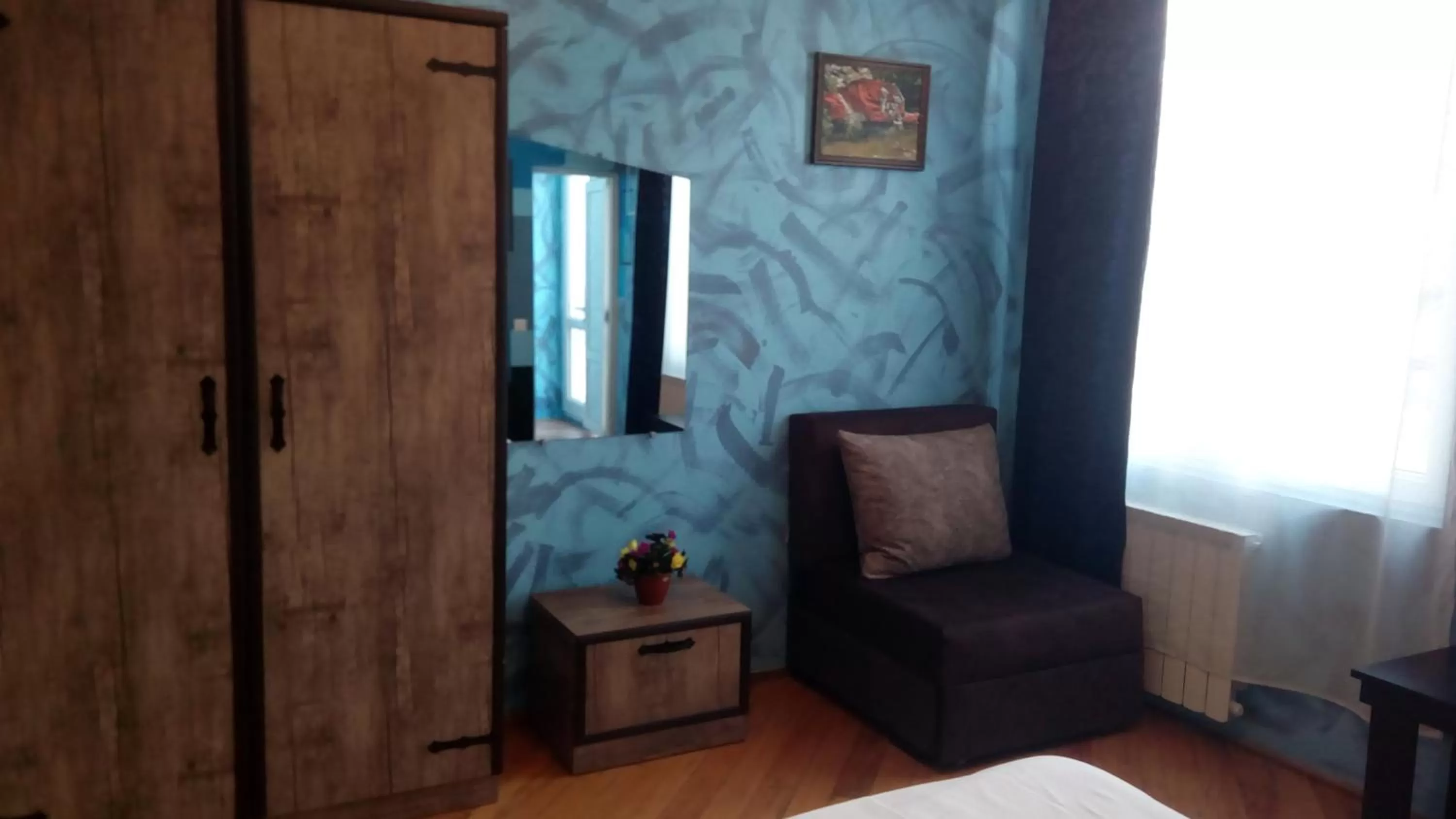 Photo of the whole room, Seating Area in Hotel Isani