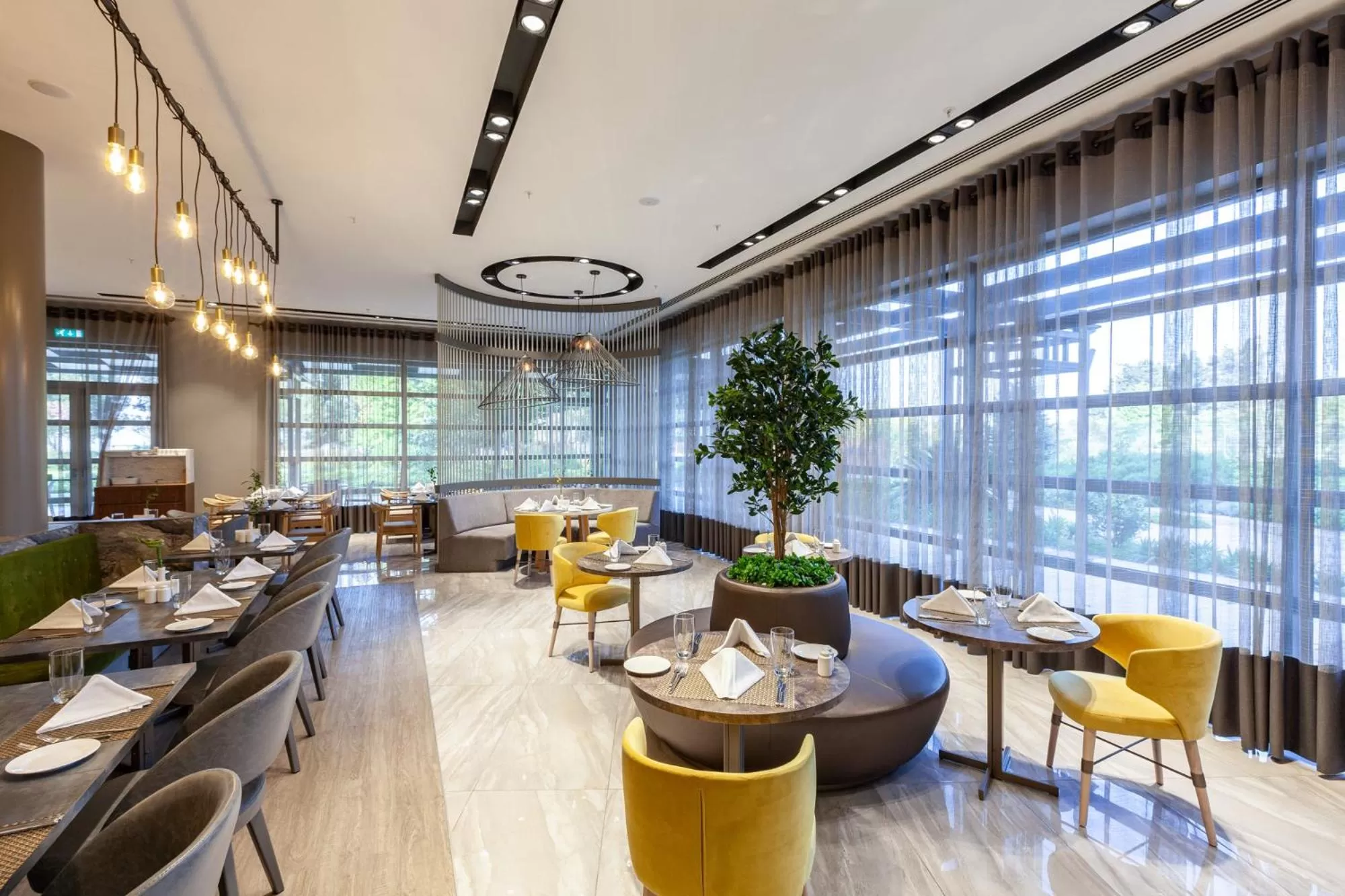 Restaurant/places to eat in Novotel Trabzon