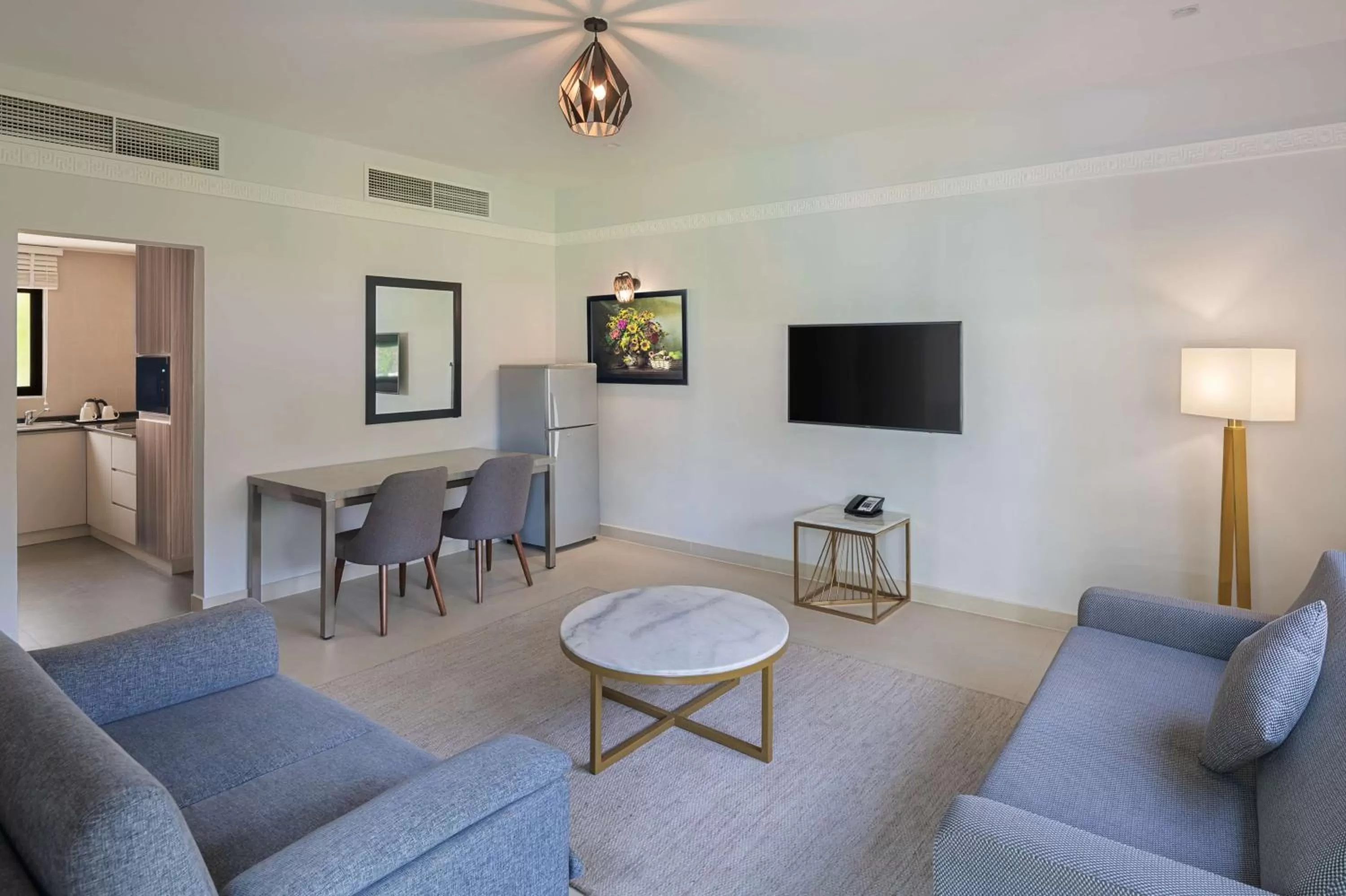 TV and multimedia in Radisson Blu Hotel & Resort, Al Ain