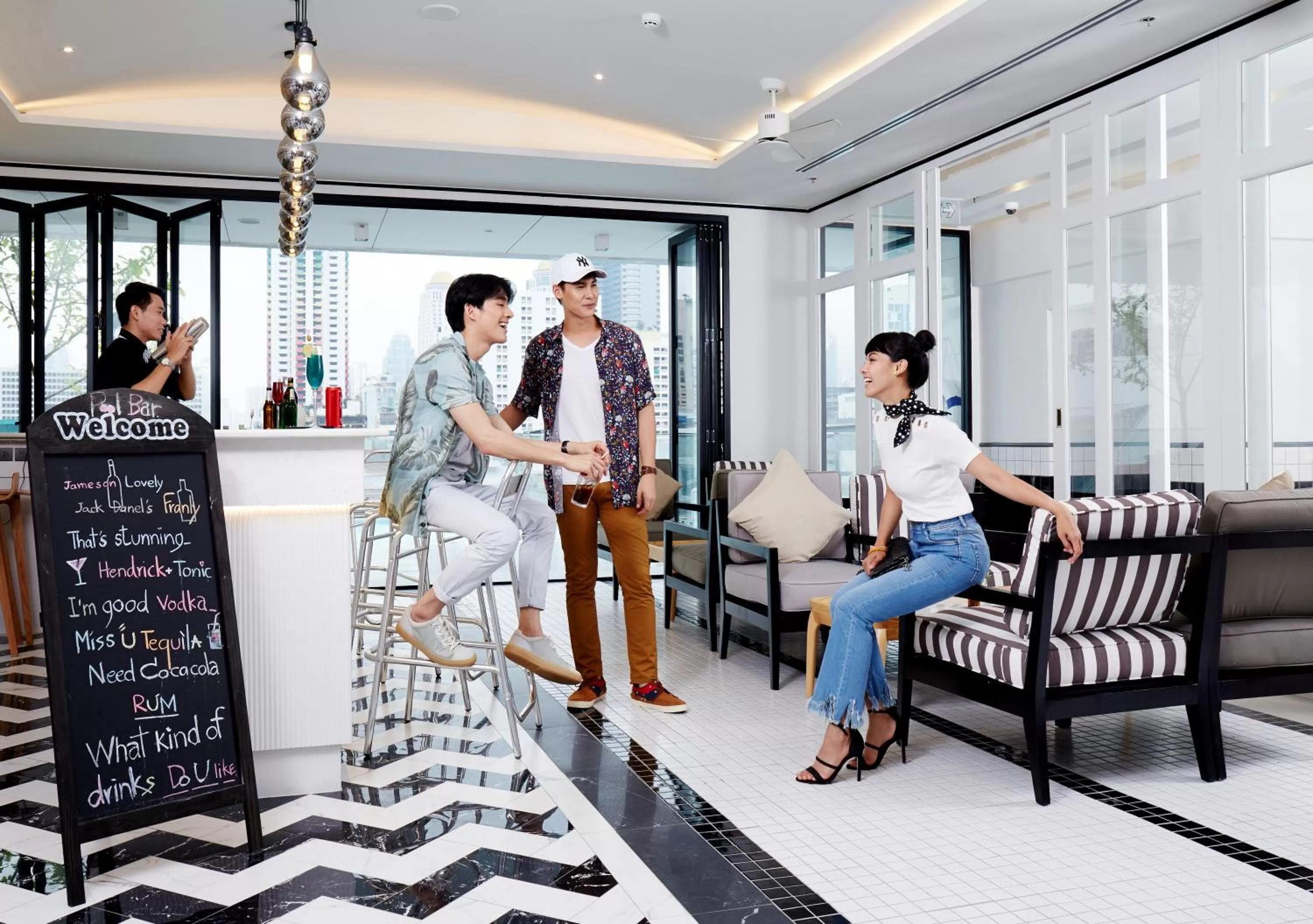 Lounge or bar in Vince Hotel Pratunam