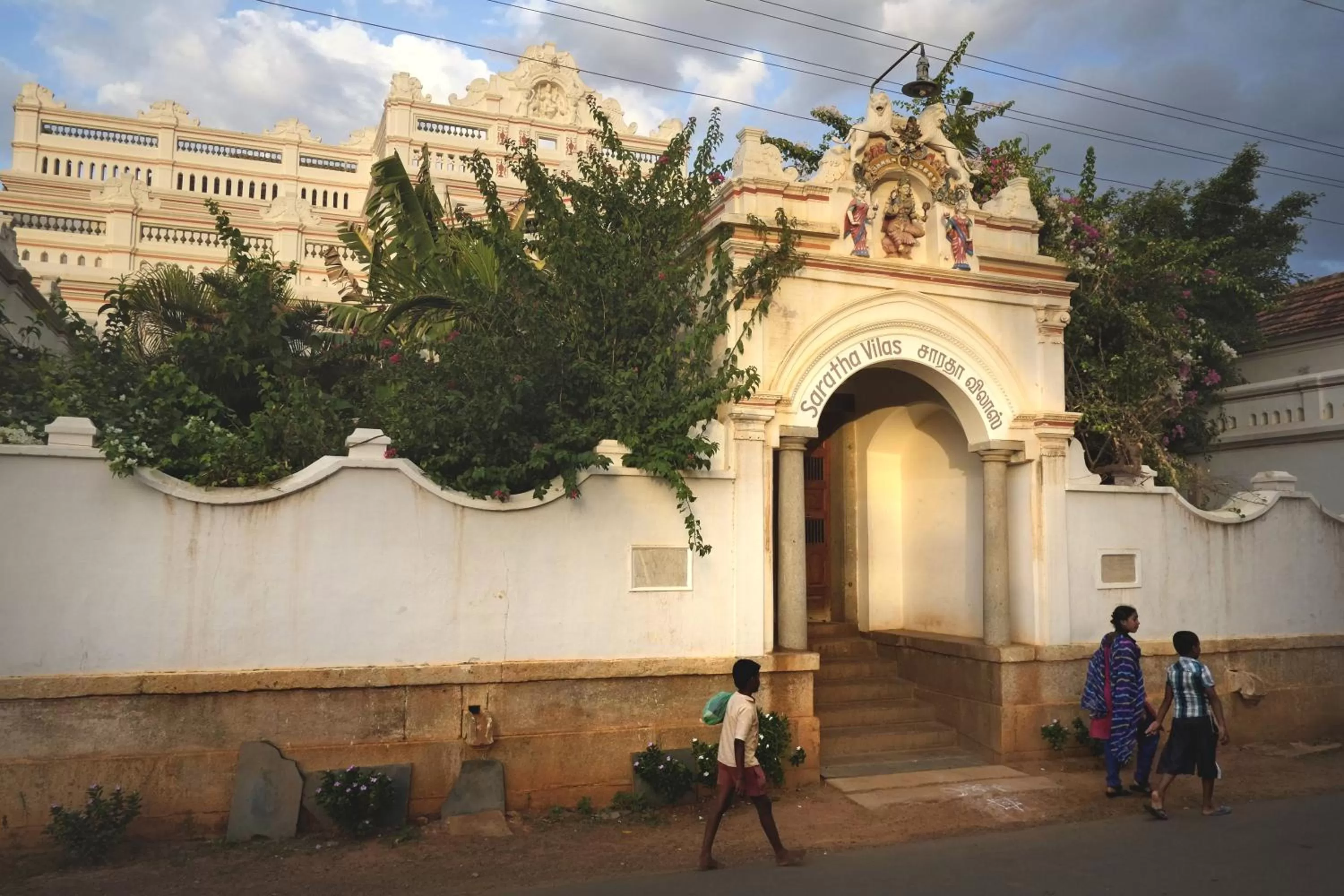 Facade/entrance in Saratha Vilas Chettinad