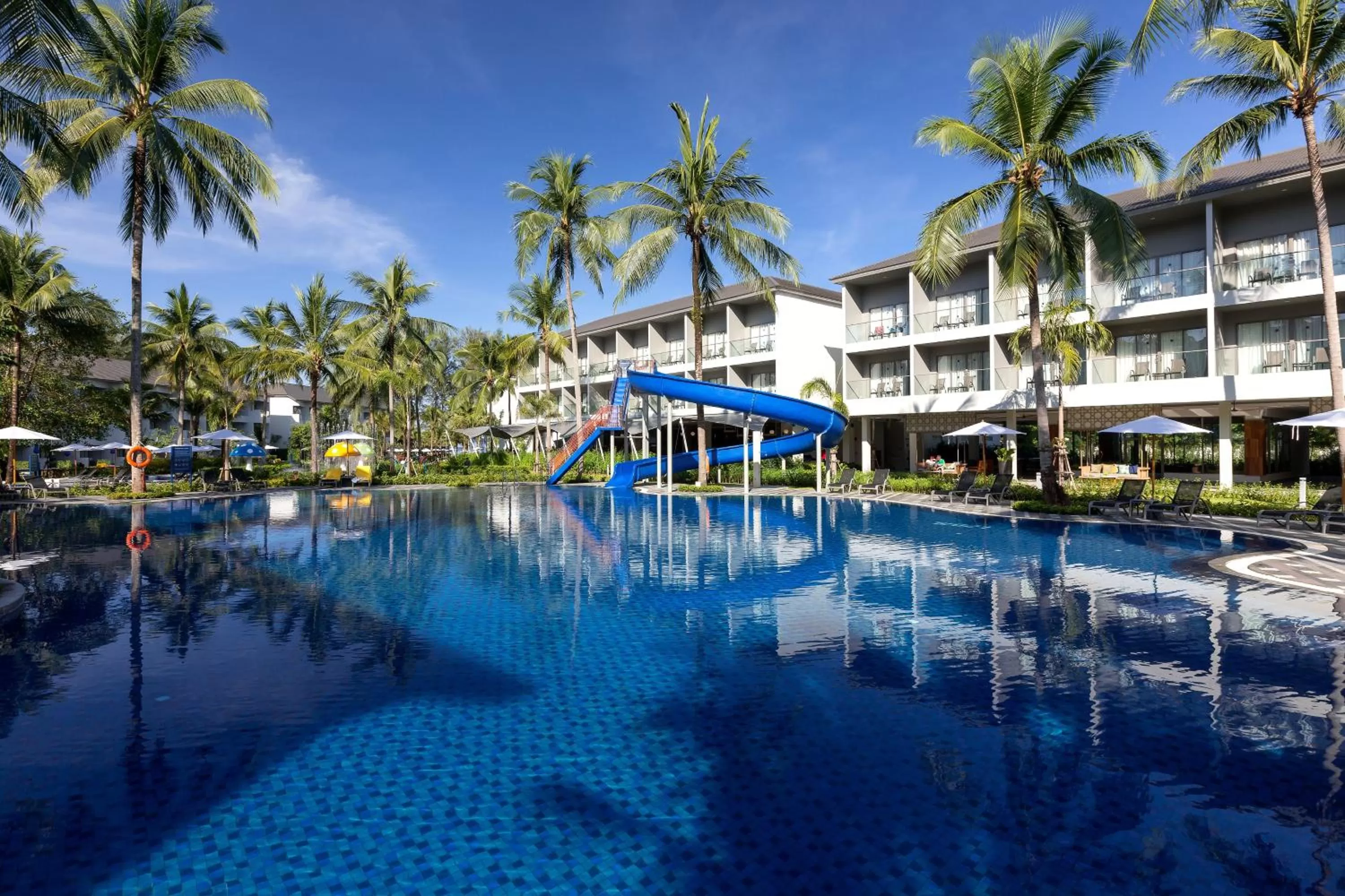 Property building in X10 Khaolak Resort