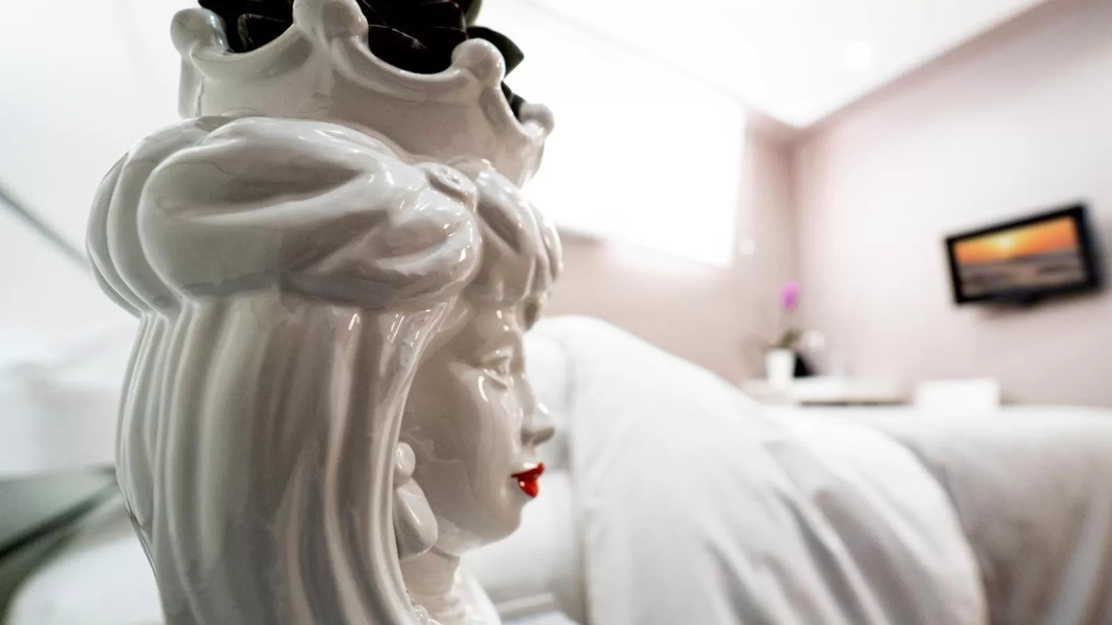 Photo of the whole room, Bed in La Palma Del Sol