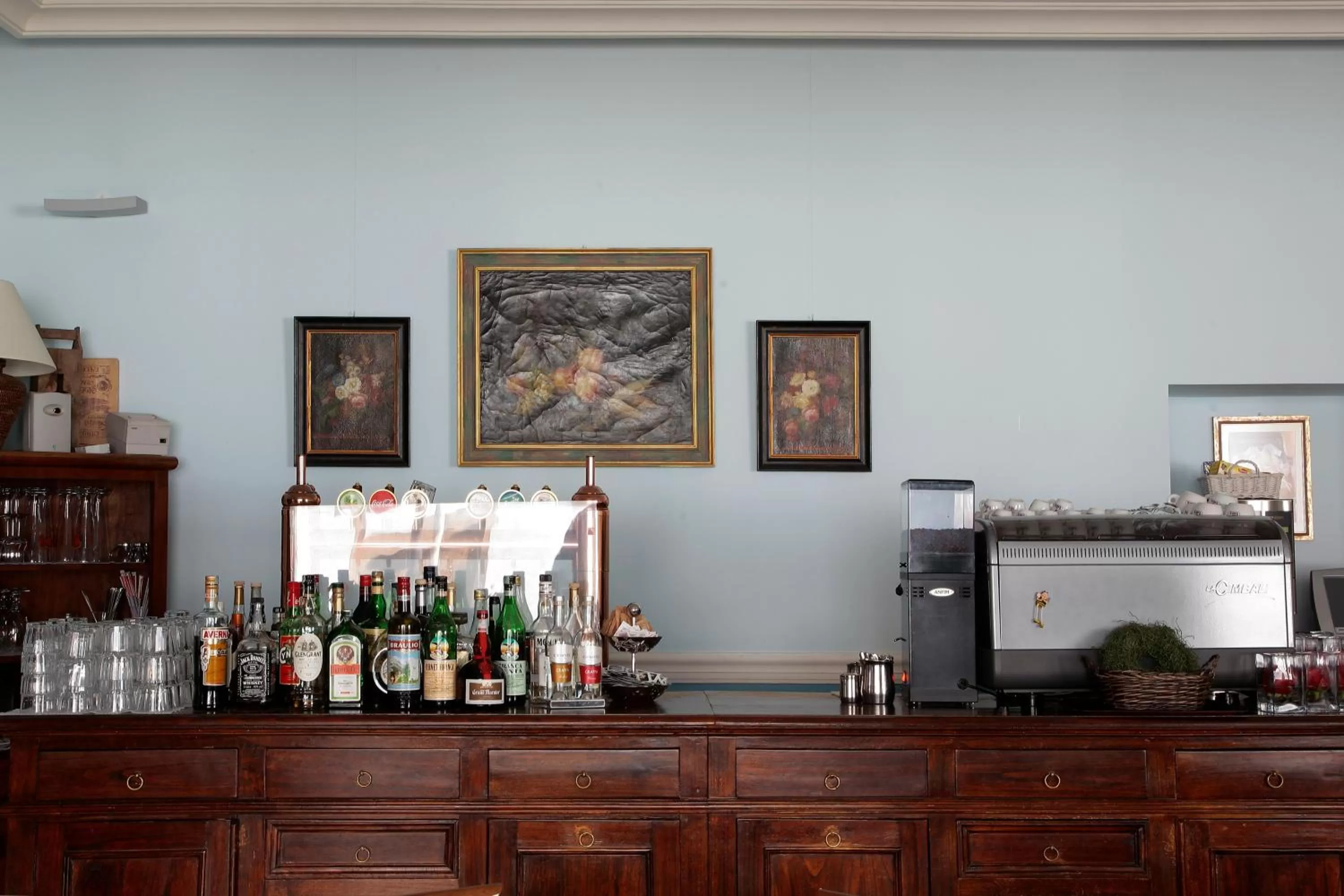 Restaurant/places to eat in Hotel Risi