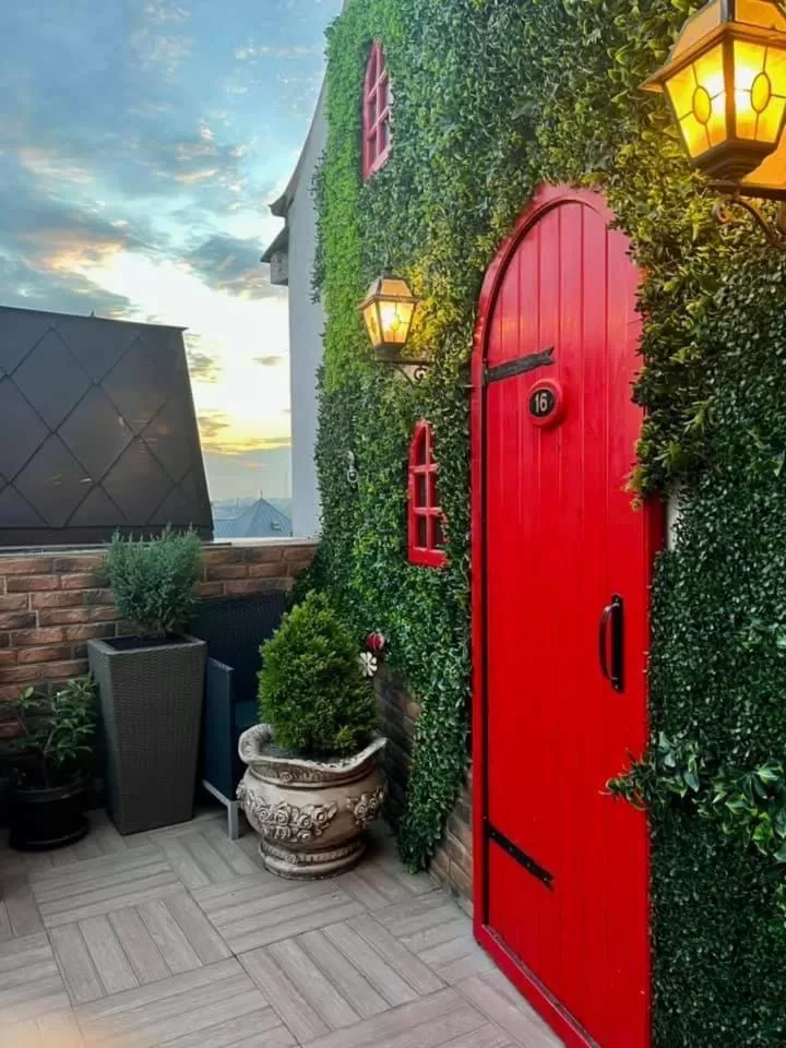 Facade/Entrance in Belle Epoque Boutique (Adult Only)