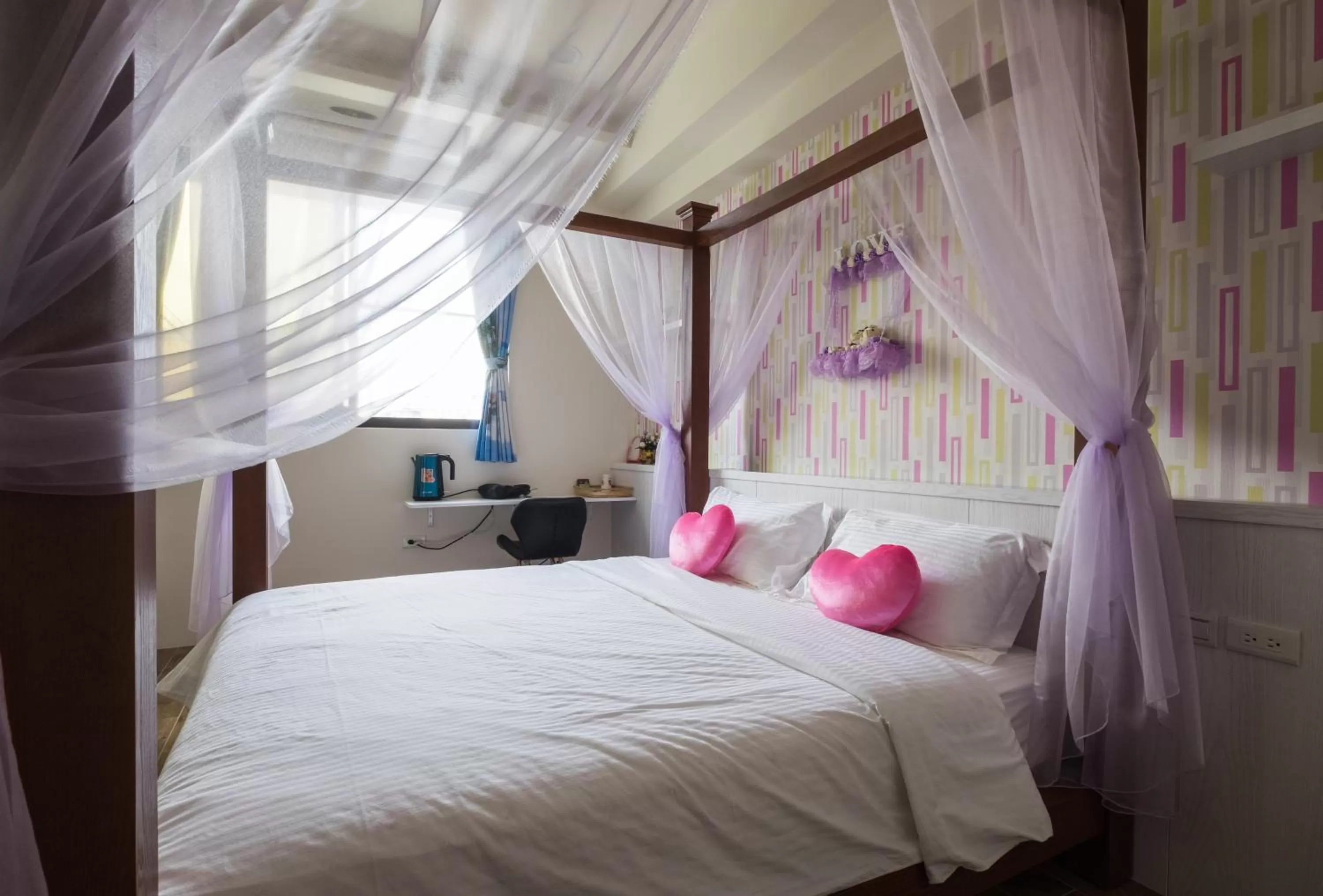 bunk bed, Bed in Zhizhu Homestay