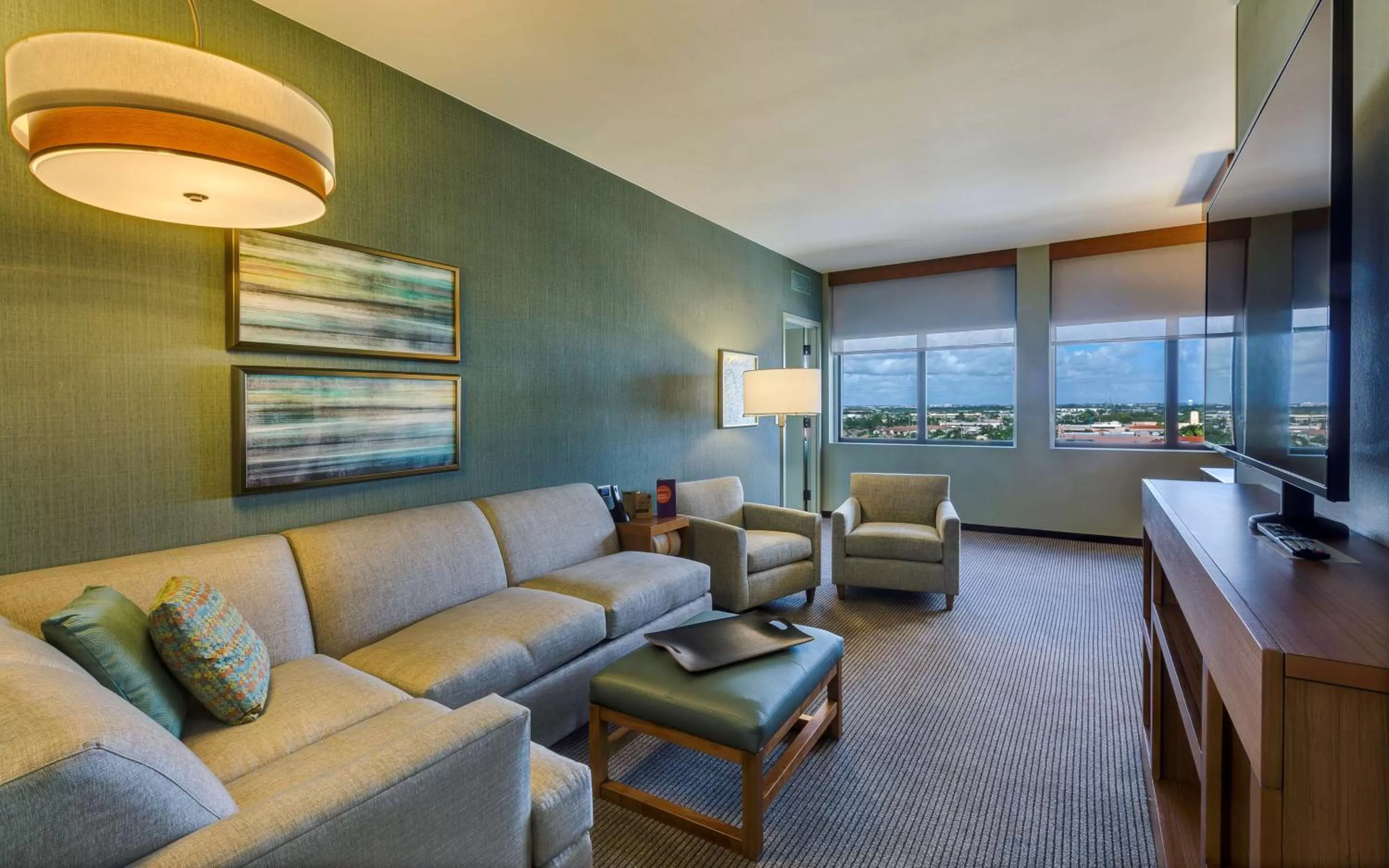 TV and multimedia in Hyatt Place Boca Raton