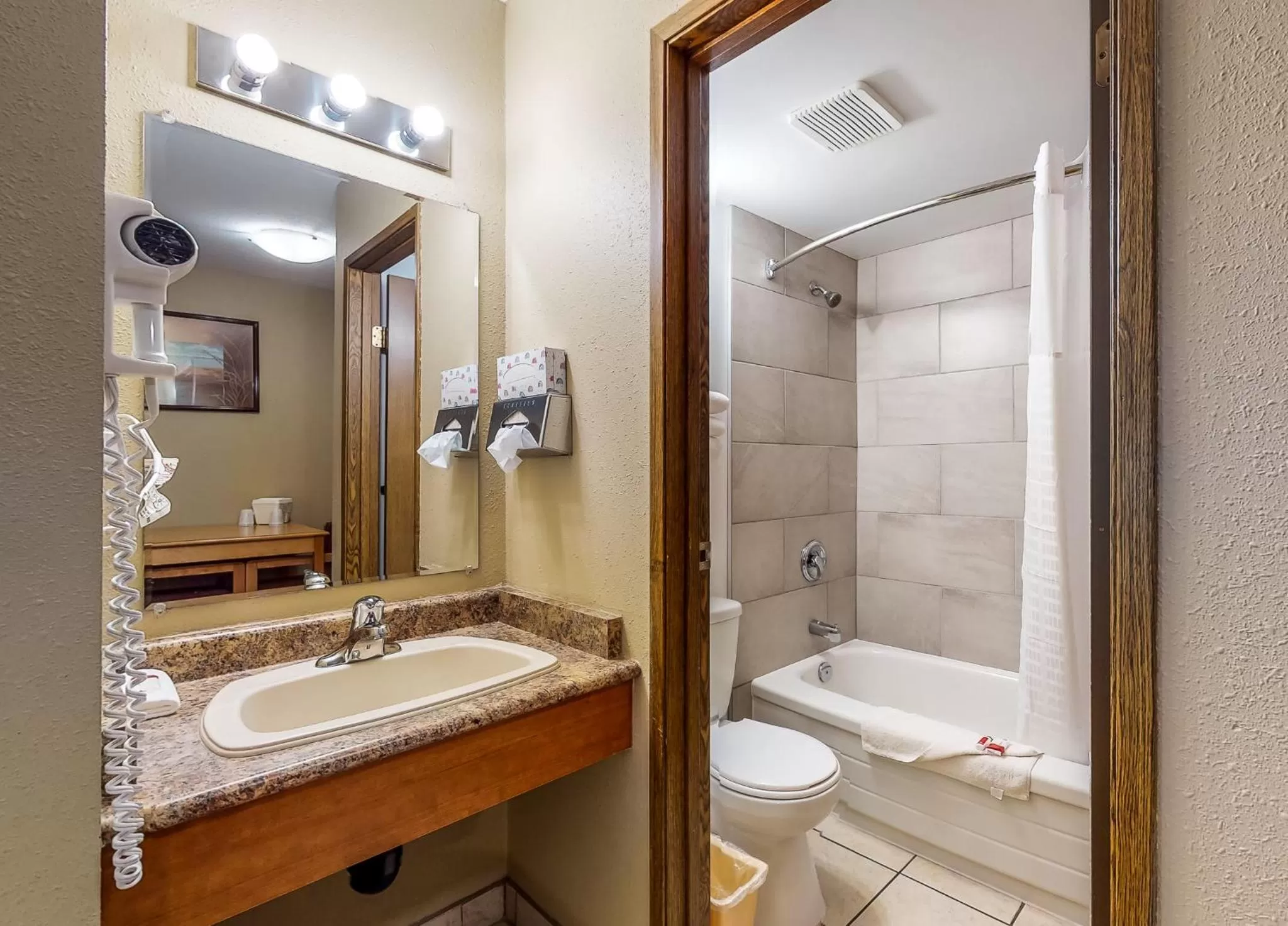 Bathroom in Super 8 by Wyndham Osoyoos