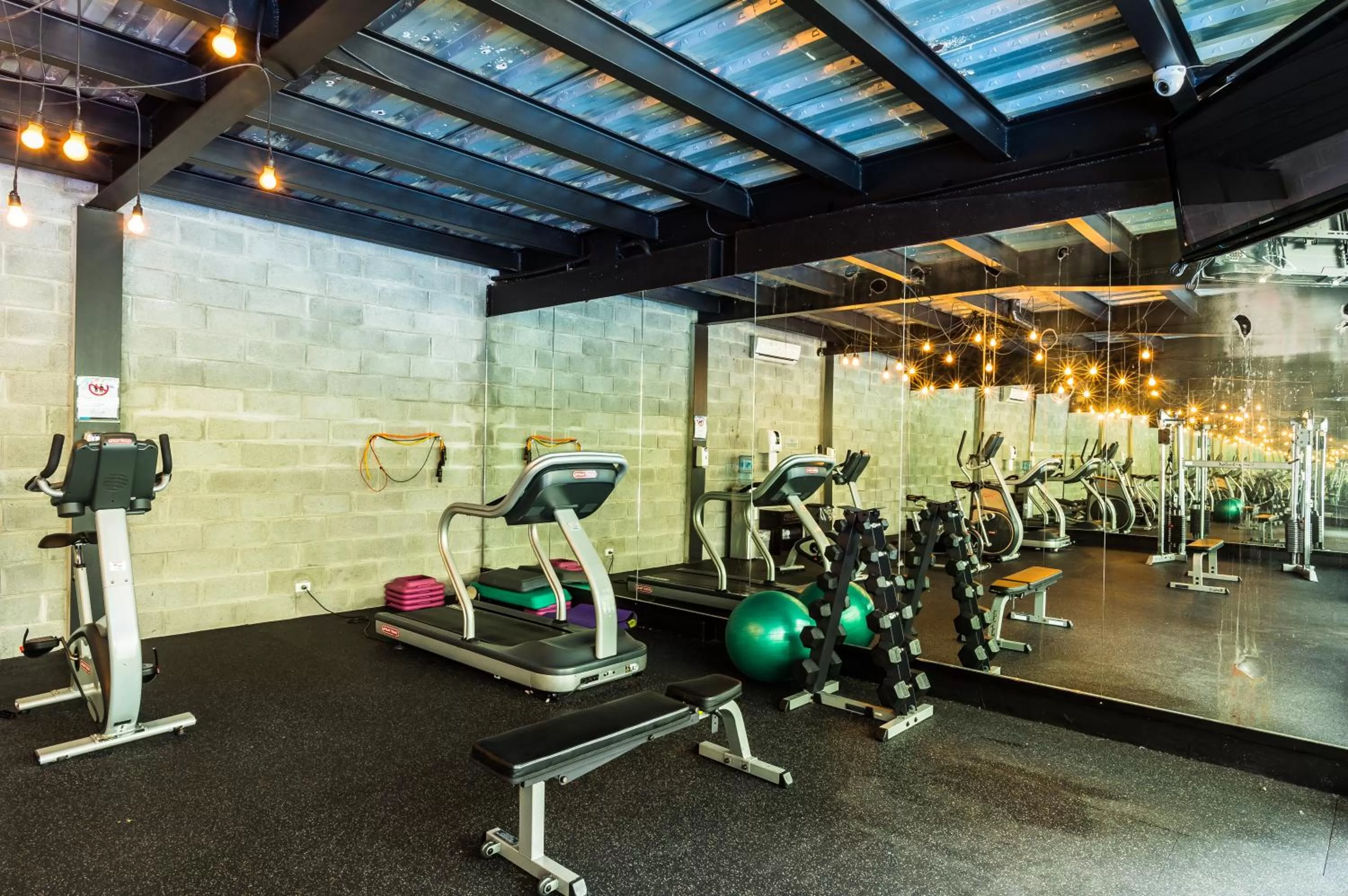 Fitness centre/facilities in Riande Urban Hotel