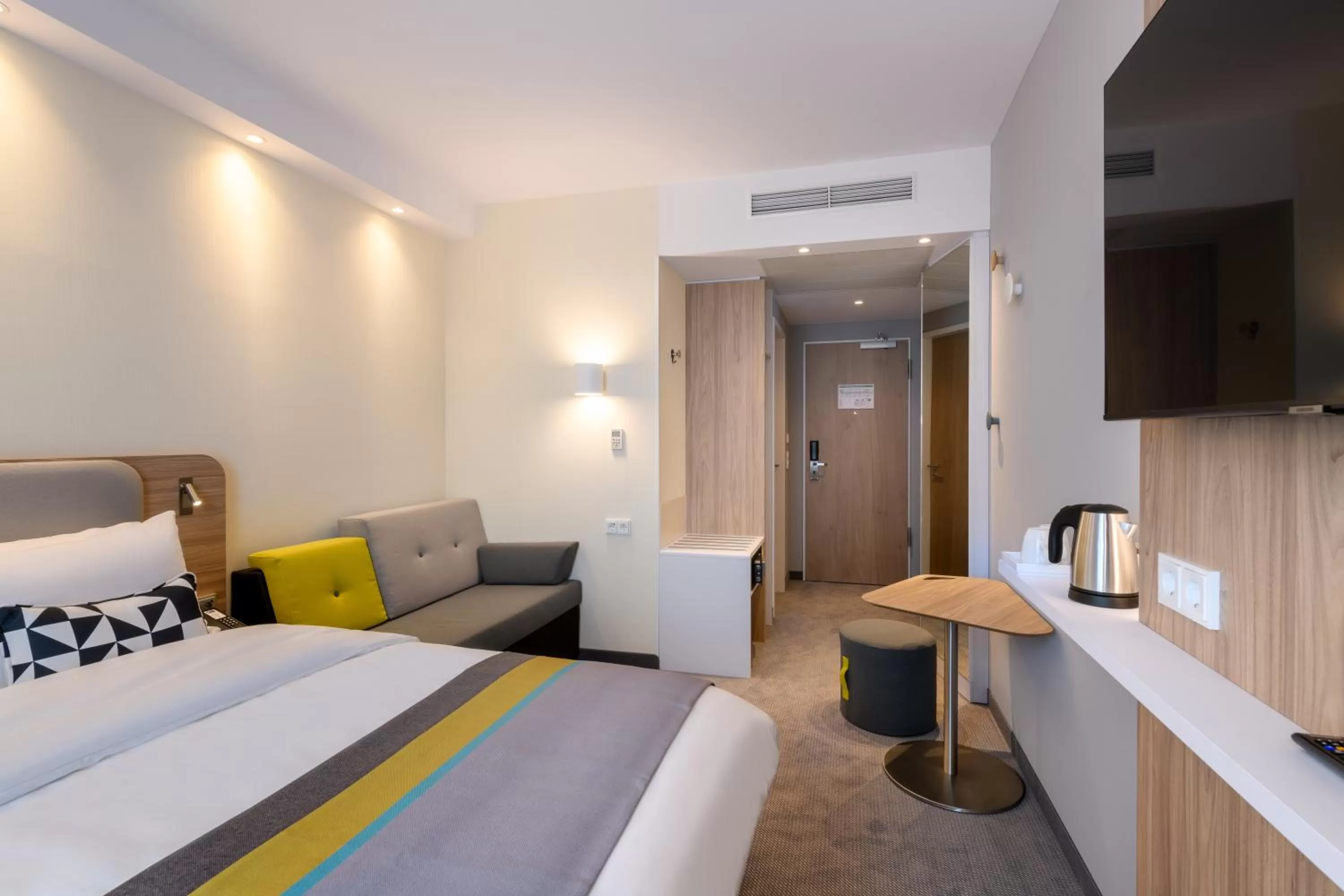 Staff, Bed in Holiday Inn Express - Fulda by IHG