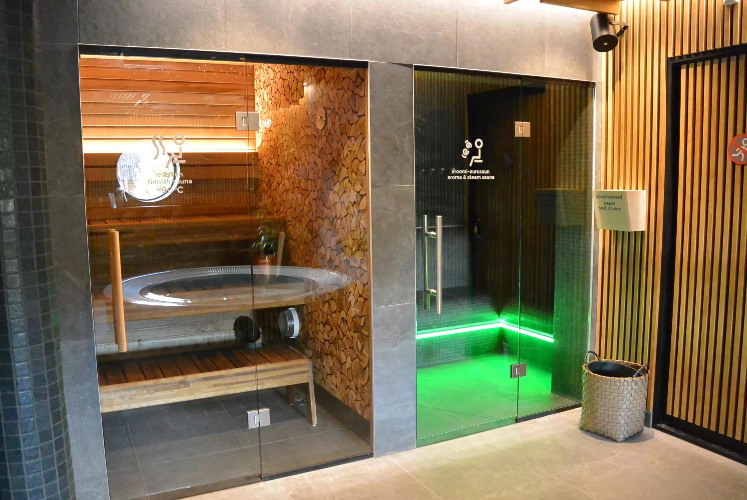 Sauna, Bathroom in Pesa Hotel