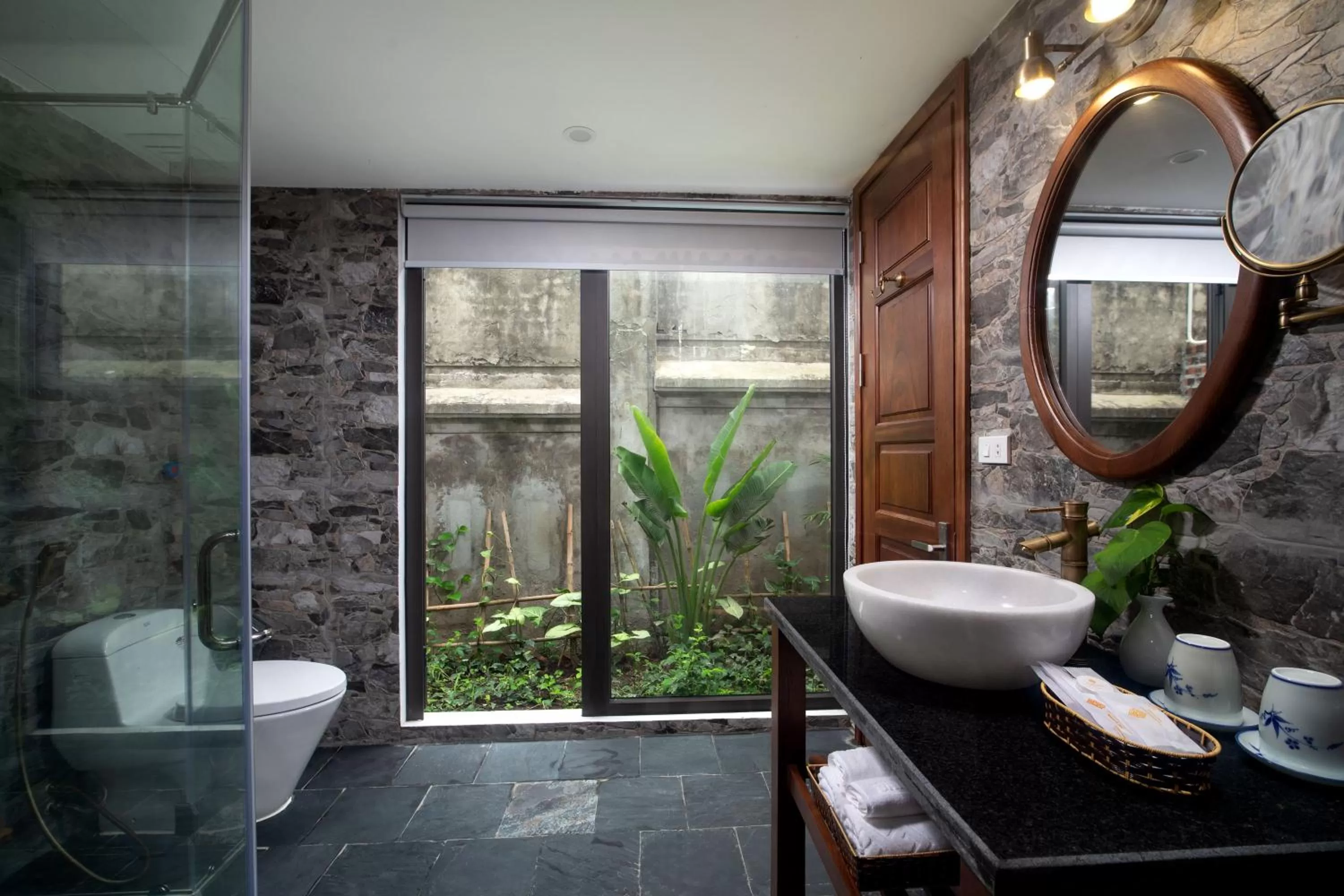 Bathroom in Bai Dinh Garden Resort & Spa