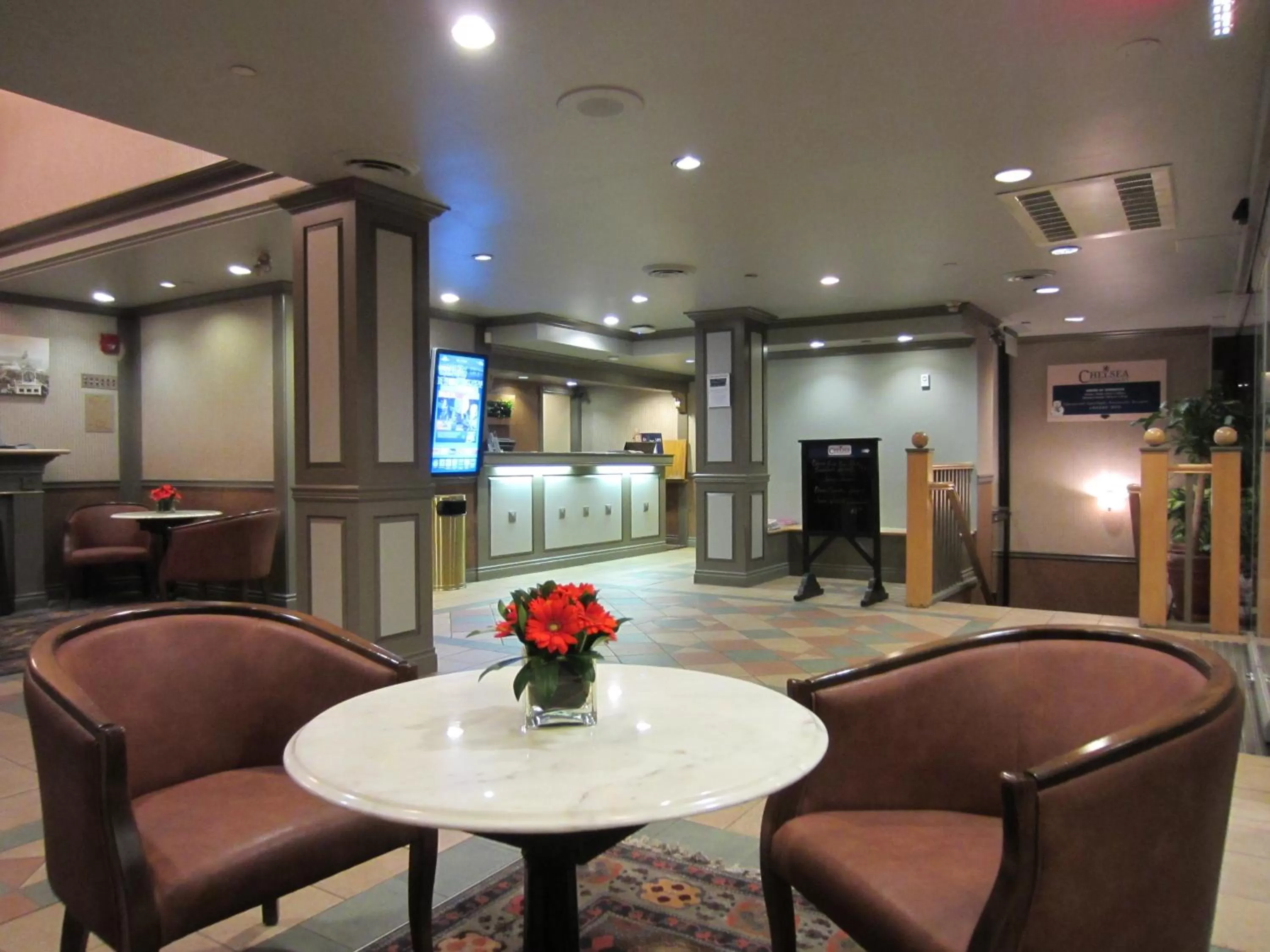 Lobby or reception in Days Inn by Wyndham Vancouver Downtown