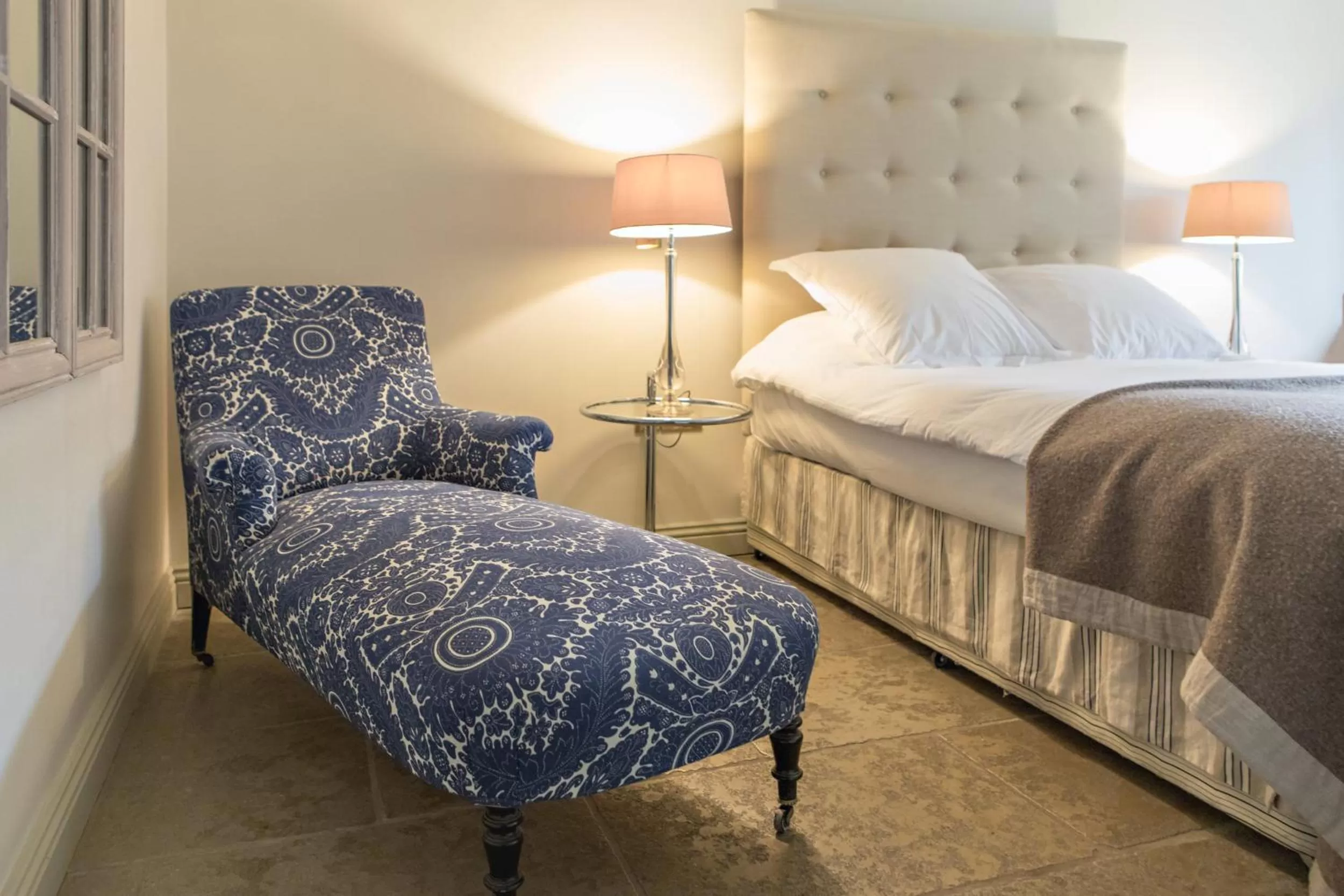 Bed in The White Swan Inn