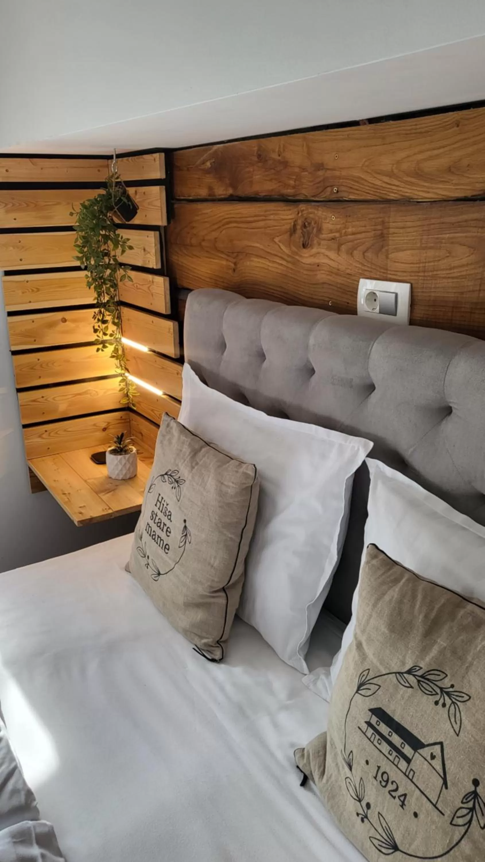 Bed in Hiša stare mame