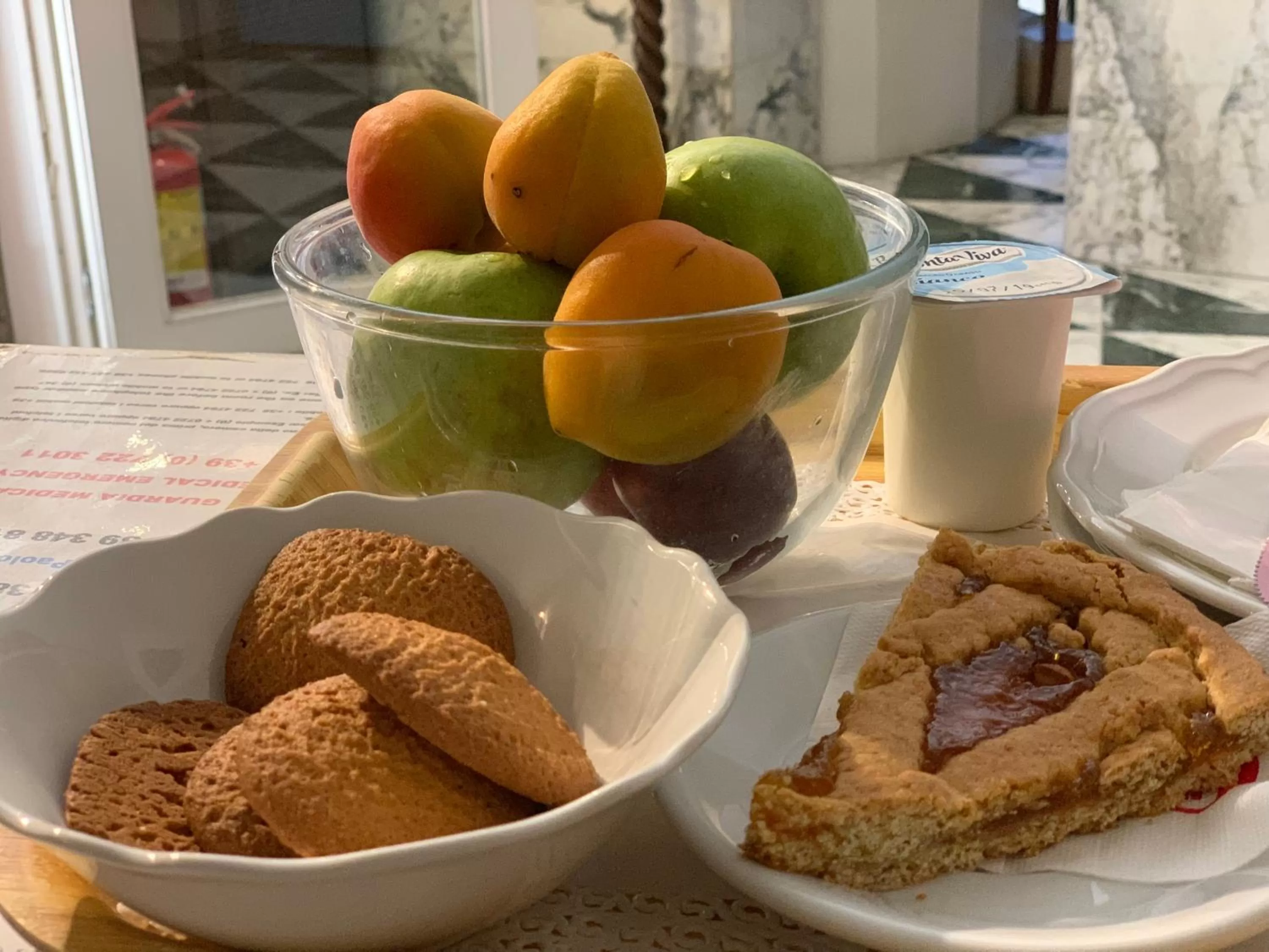 Food and drinks in Albergo Hotel Raffaello