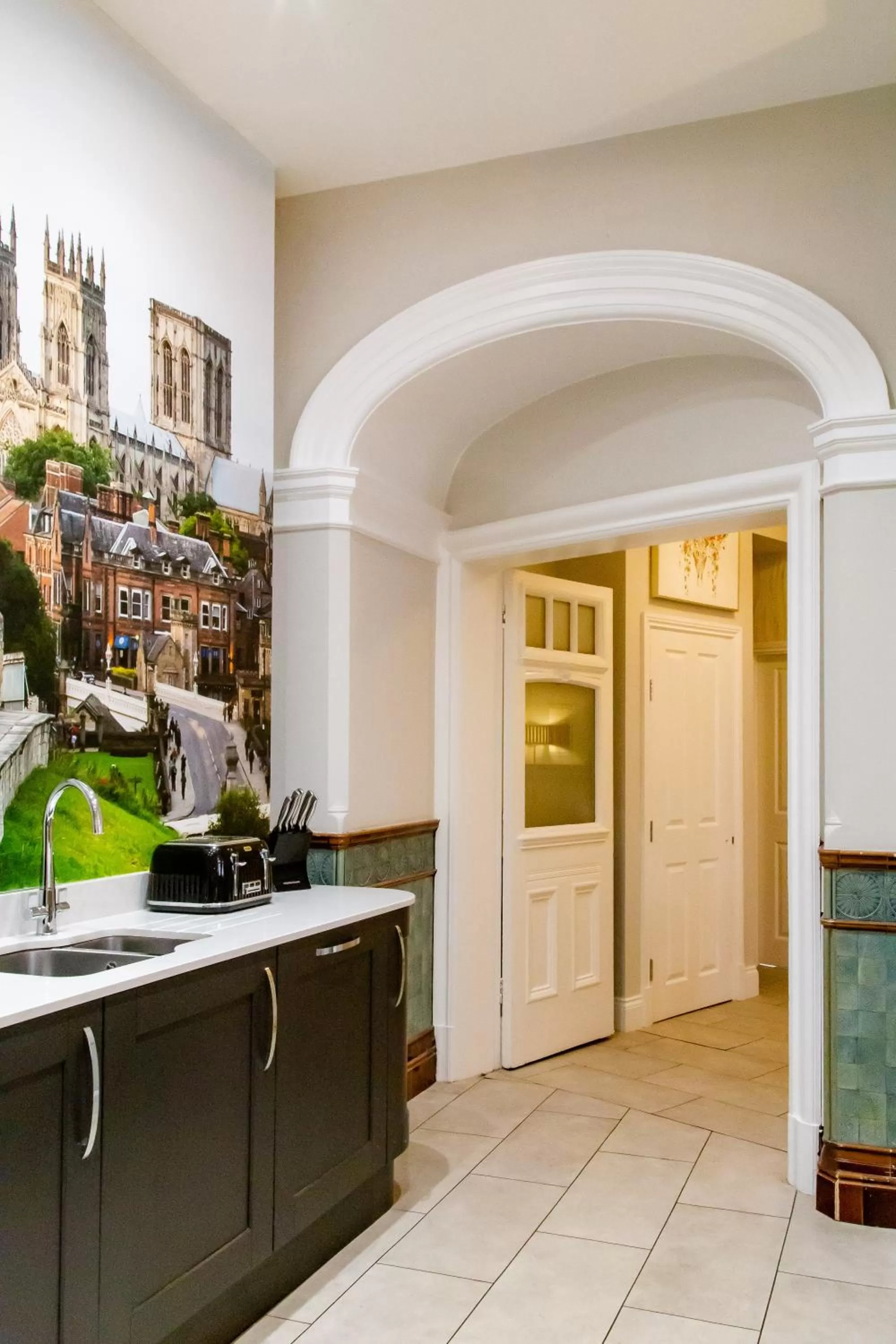 kitchen in Goodramgate Apartments