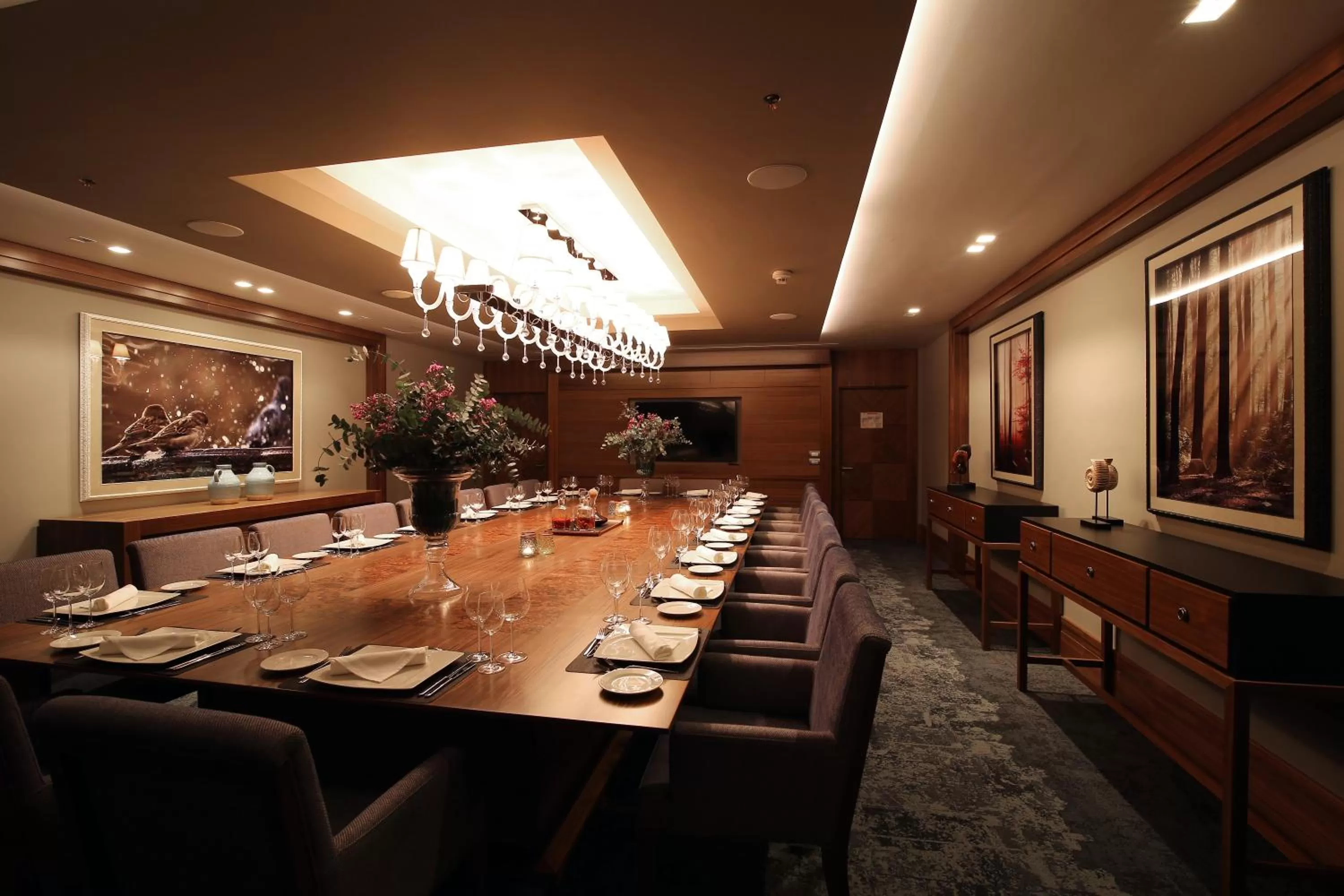 Meeting/conference room in Holiday Inn Bursa - City Centre by IHG