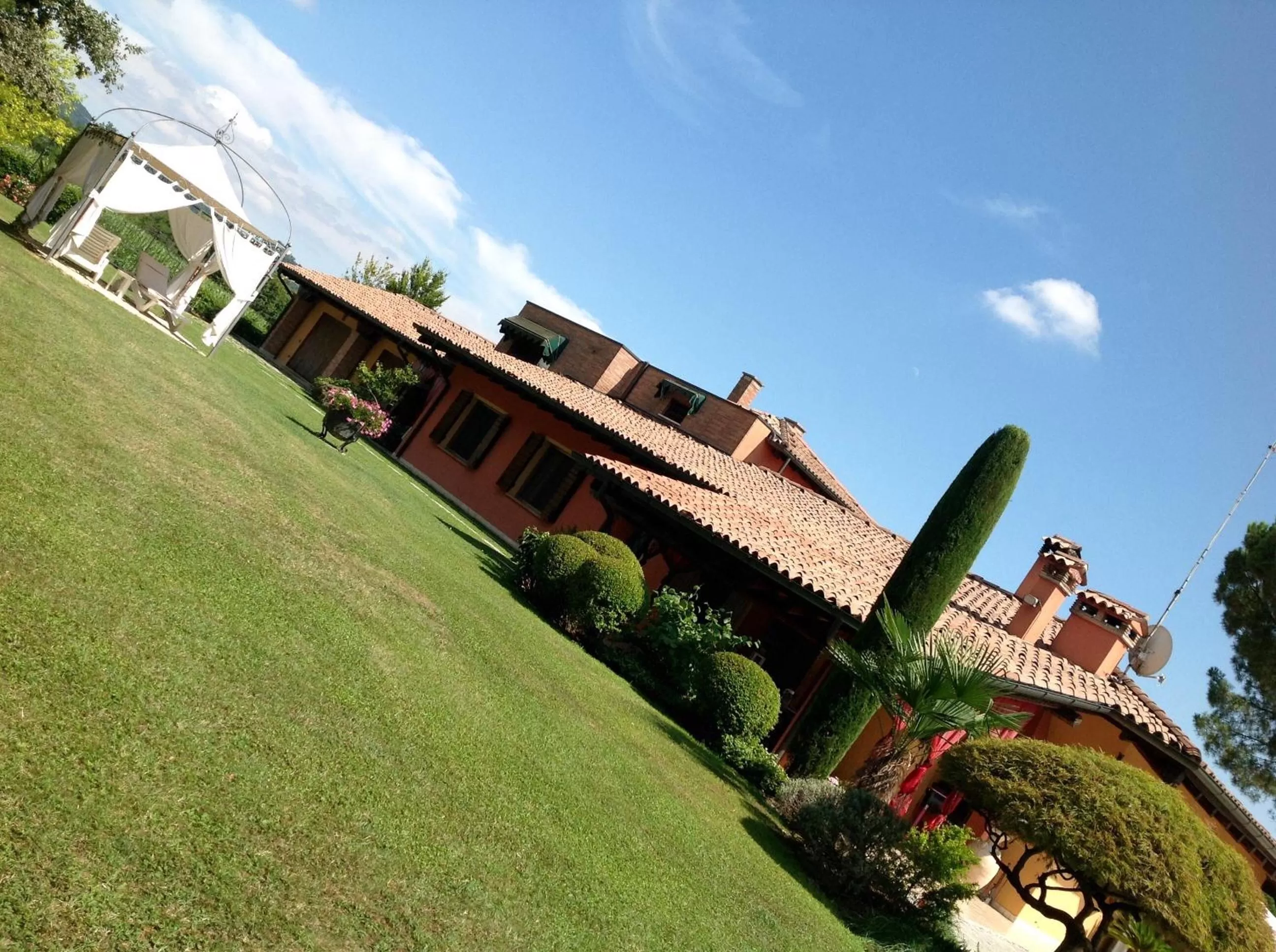 Facade/entrance, Property Building in B&B Sweet Dreams