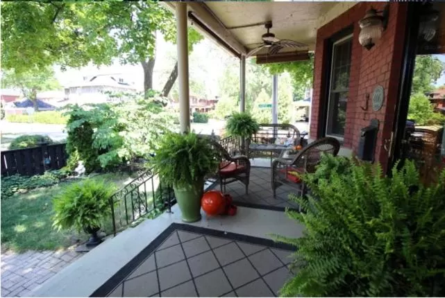 Balcony/Terrace in A Hidden Gem Bed and Breakfast