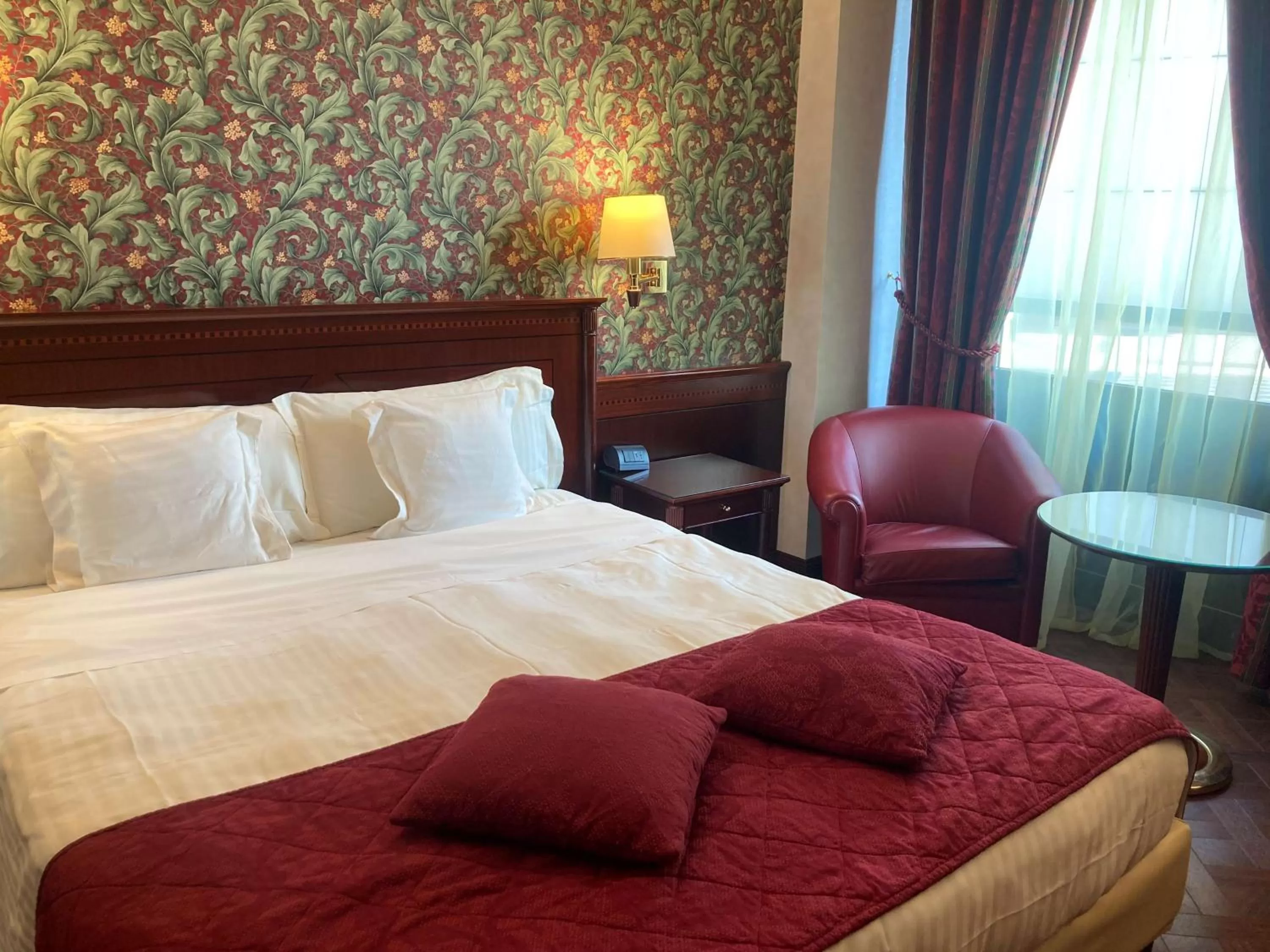 Photo of the whole room, Bed in c-hotels Concorde