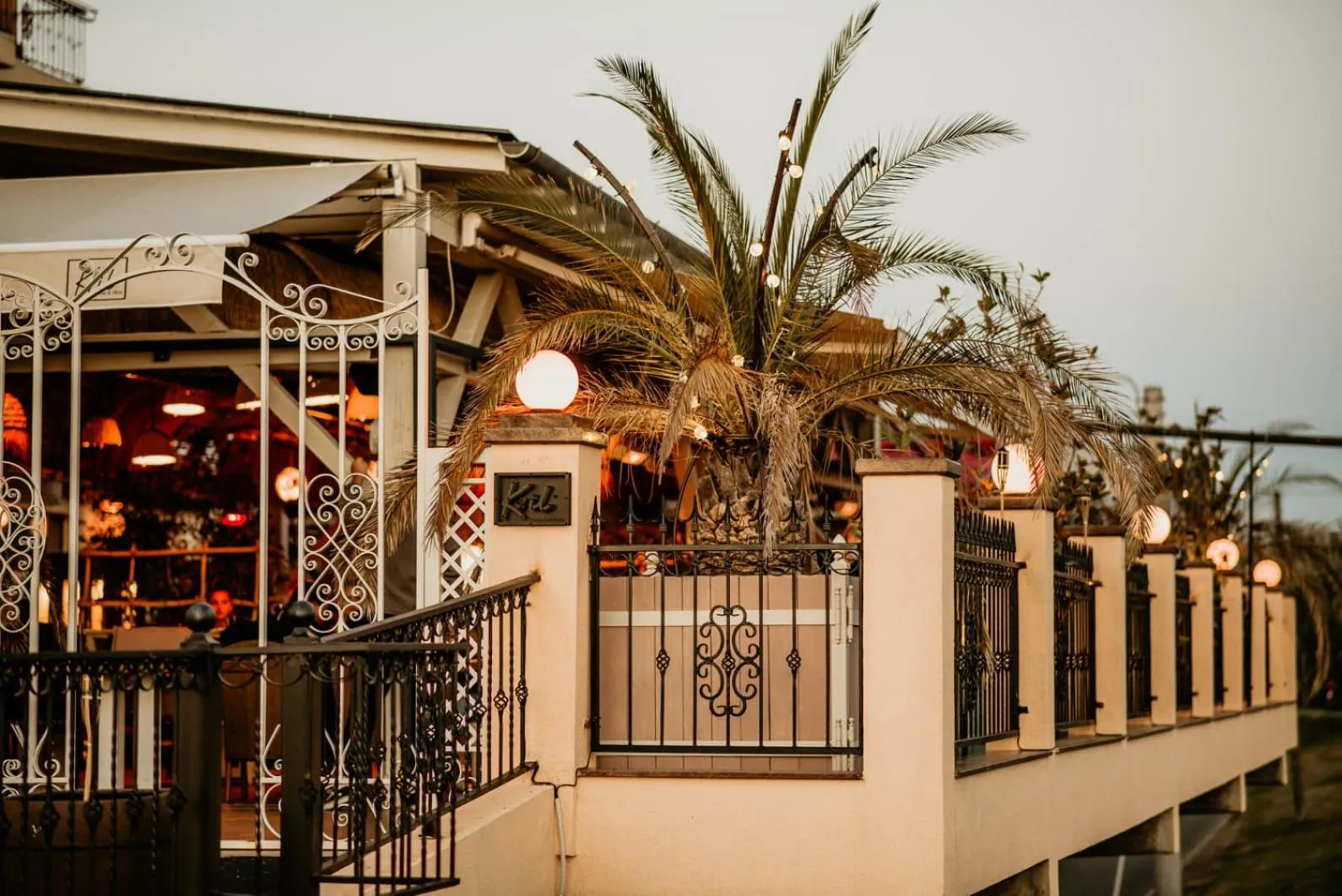 Property building in Hotel Coandi