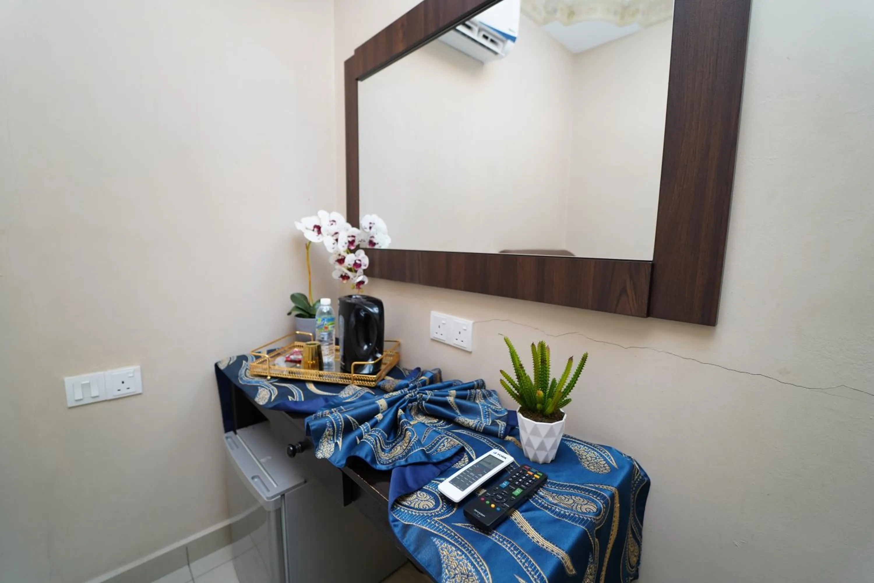 Ghazrin's Classic Hotel JB