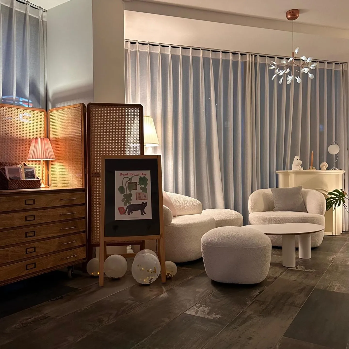 Seating area in Hostel Espace