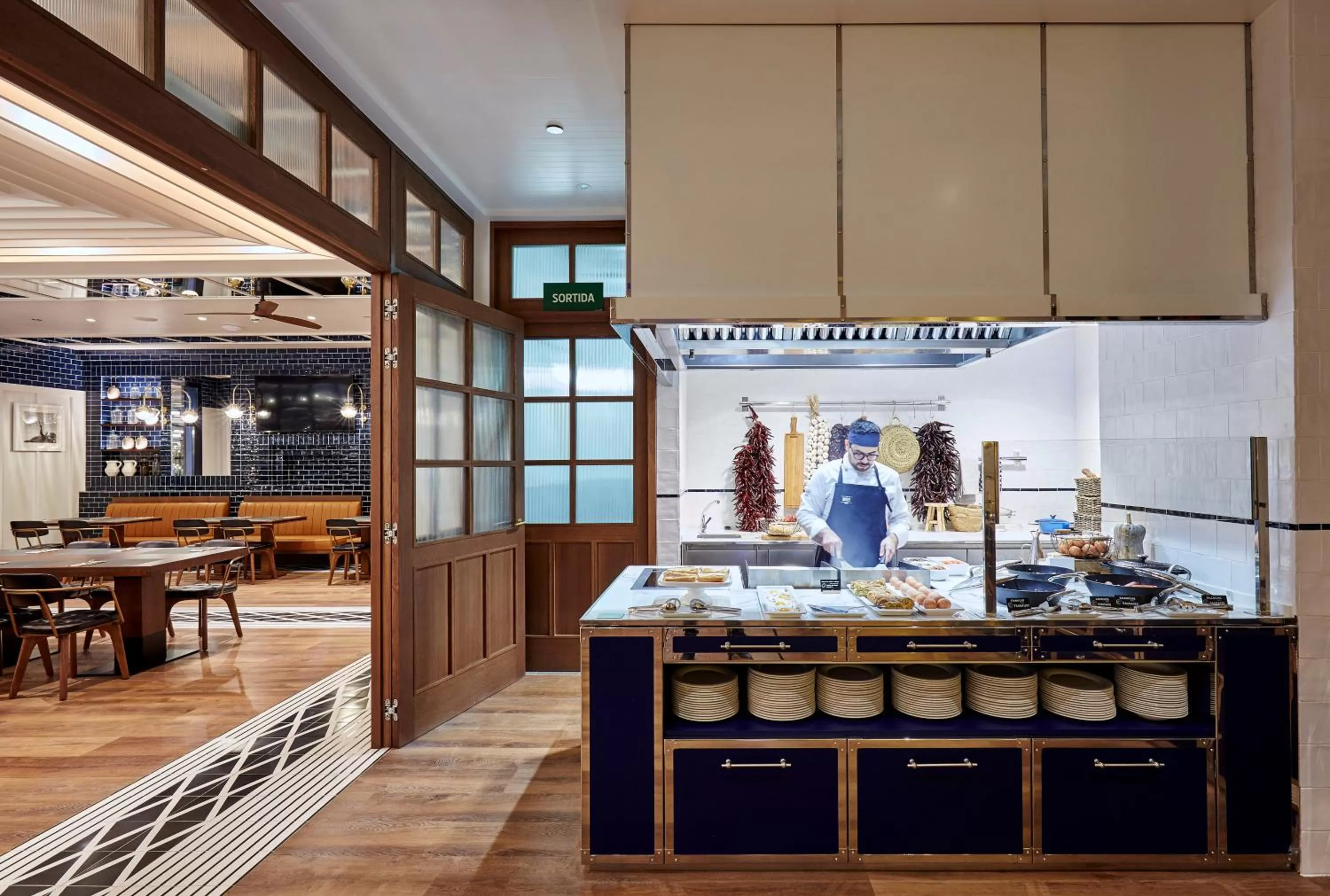 Spring in Radisson Blu 1882 Hotel, Barcelona Sagrada Familia