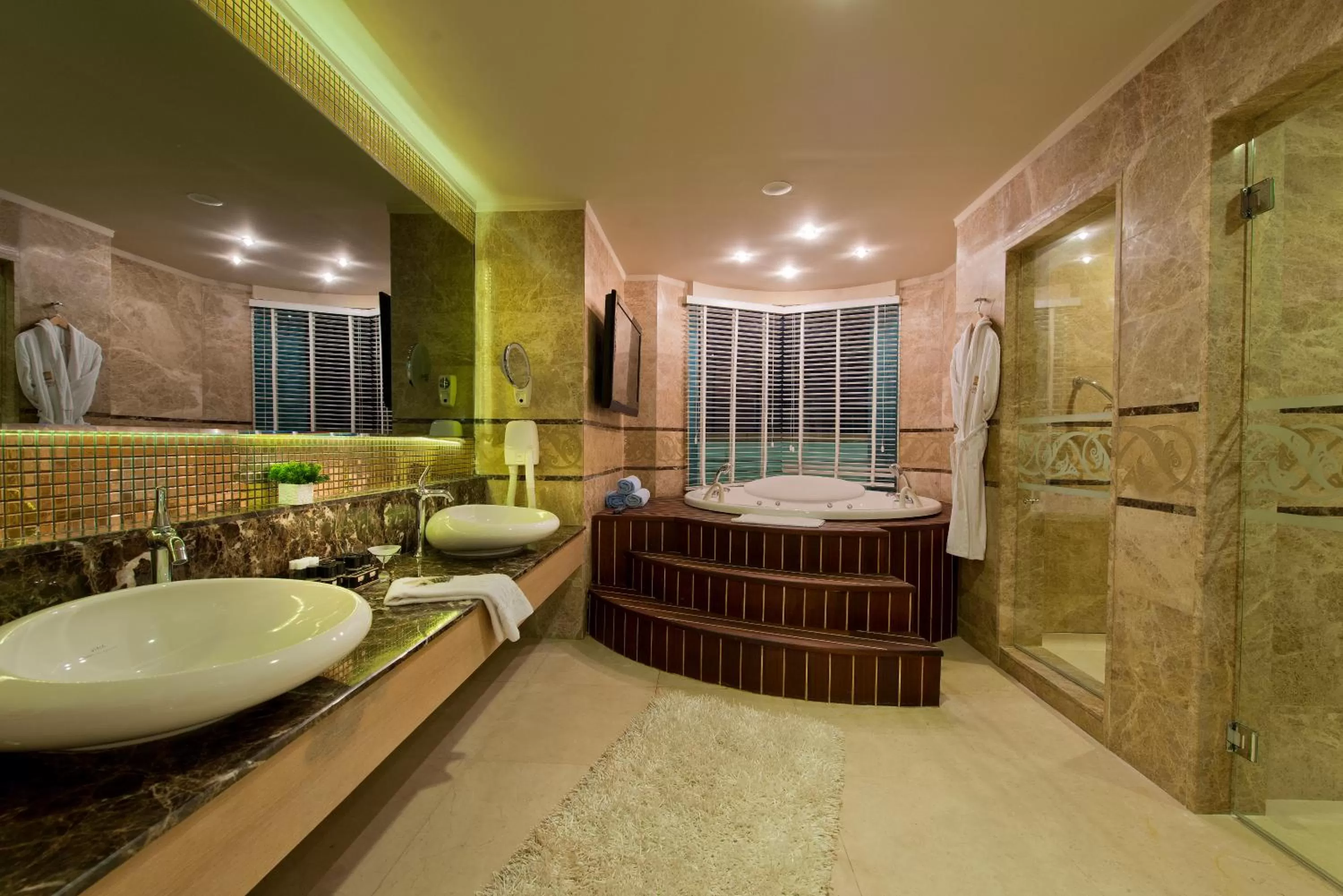 Bathroom in Kamelya Selin Hotel Luxury Resort & SPA