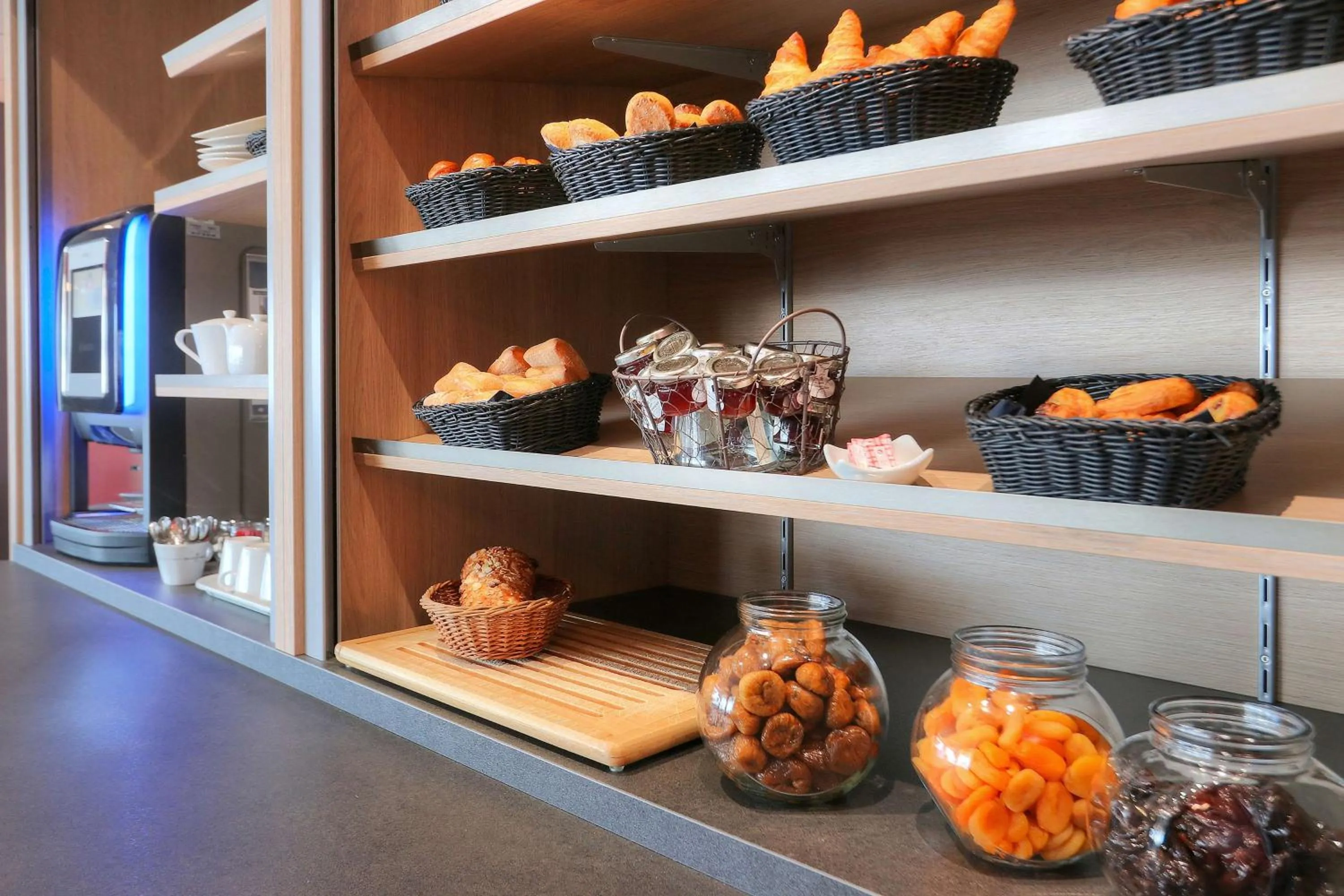 Restaurant/places to eat in Best Western Hôtel Le Bellevue Quiberon