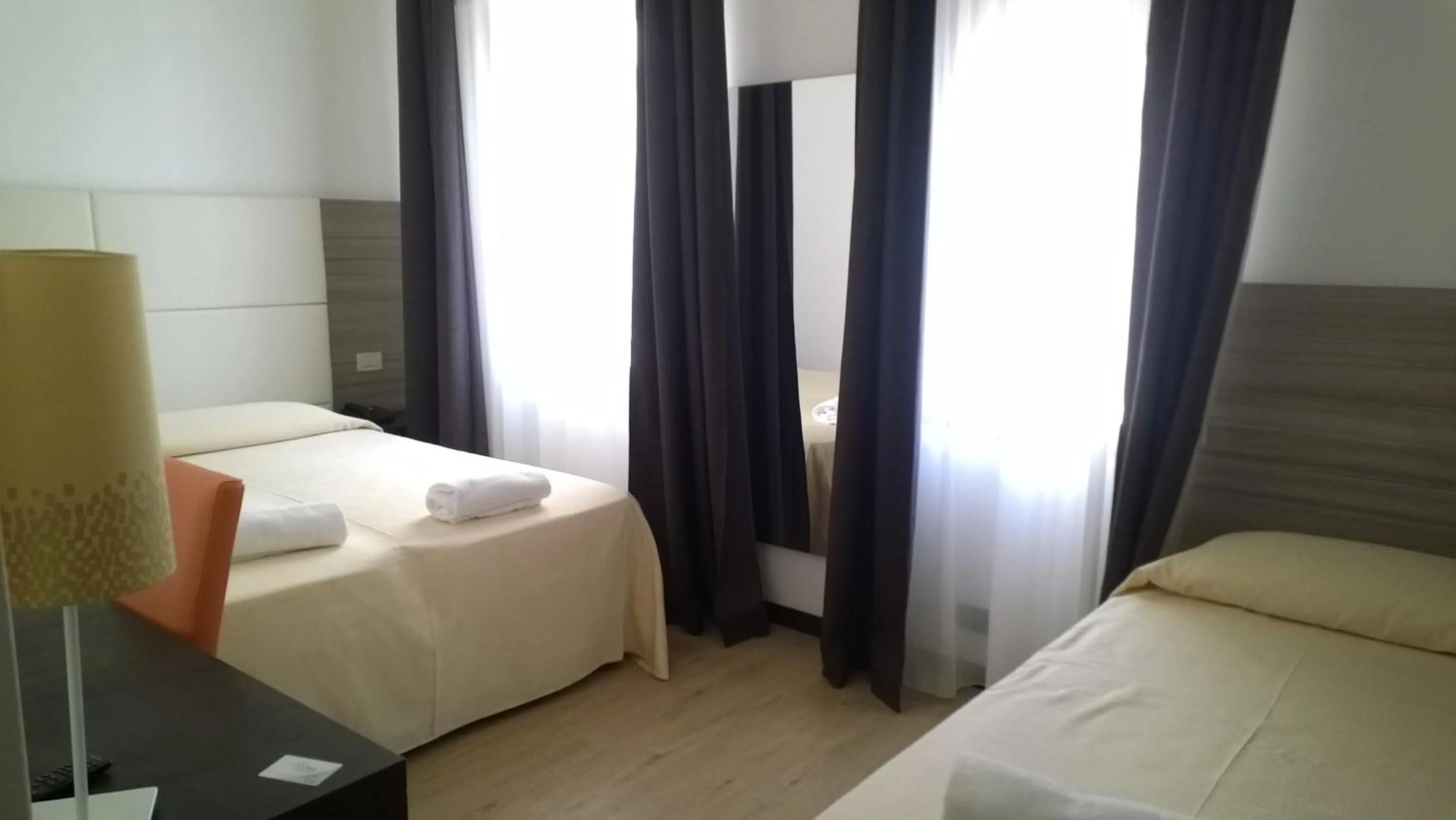 Photo of the whole room, Bed in Hotel San Giuliano
