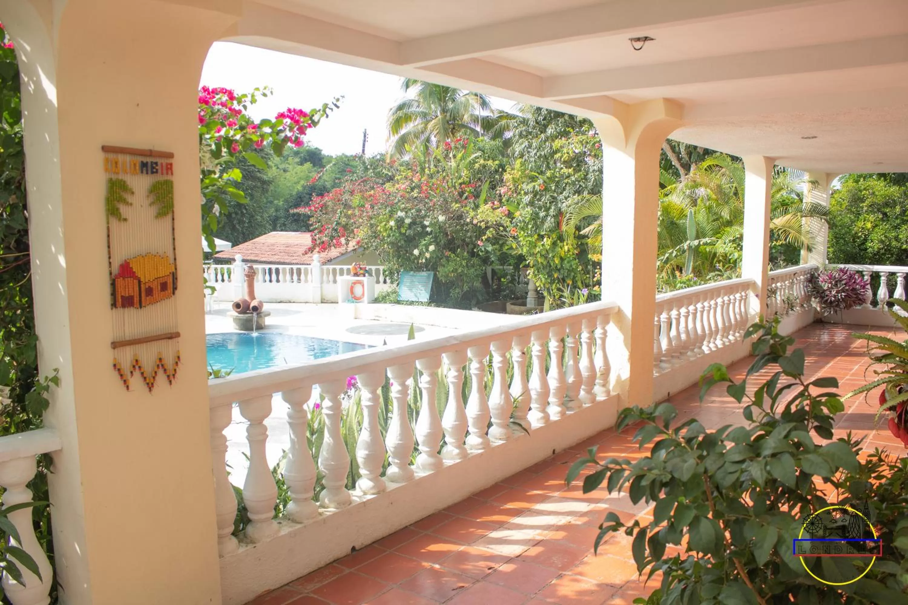 Balcony/Terrace, Pool View in Hotel Finca Londres