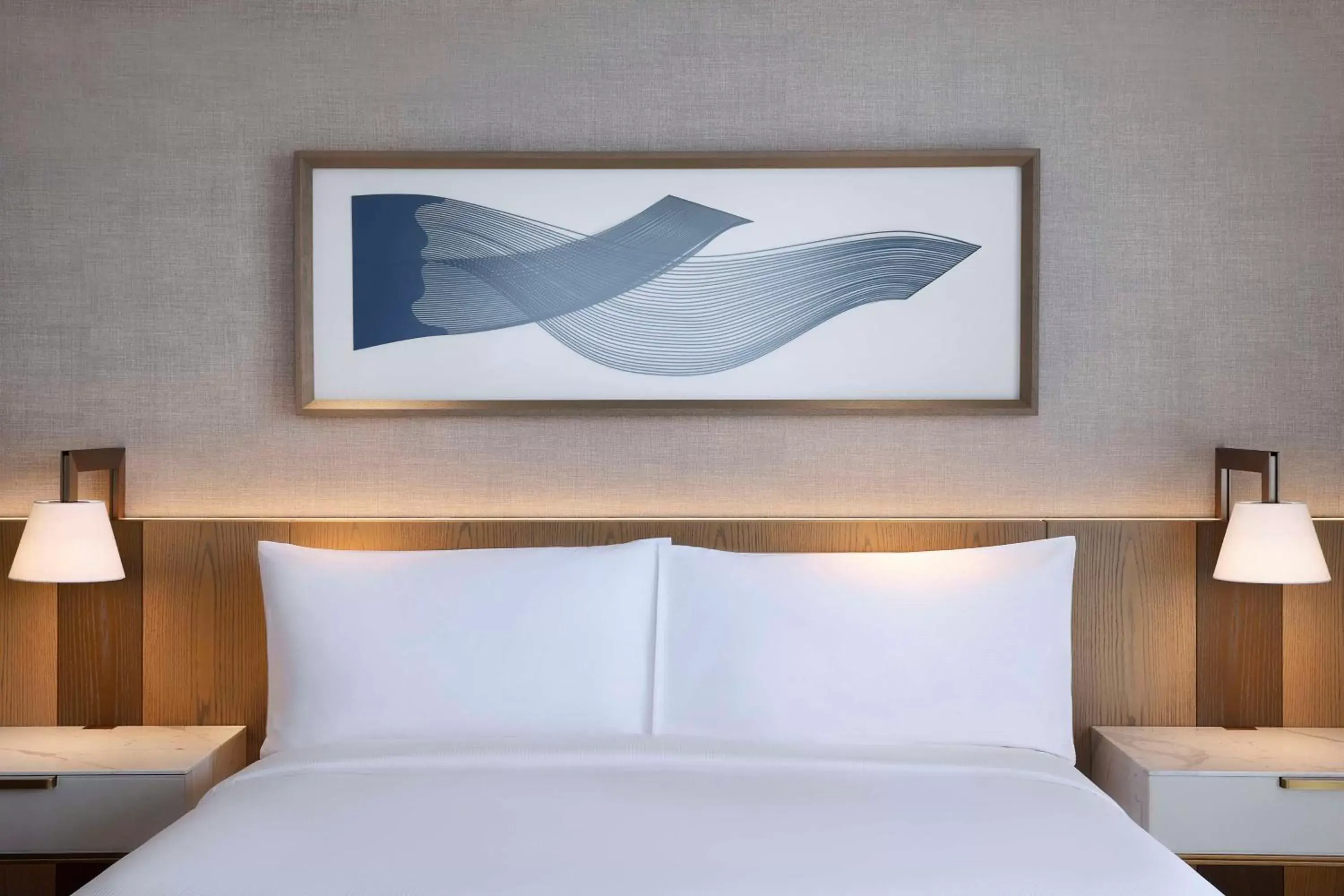 Deluxe One-Bedroom King Suite in Hilton Abu Dhabi Yas Island Deluxe One-Bedroom King Suite in Hilton Abu Dhabi Yas Island