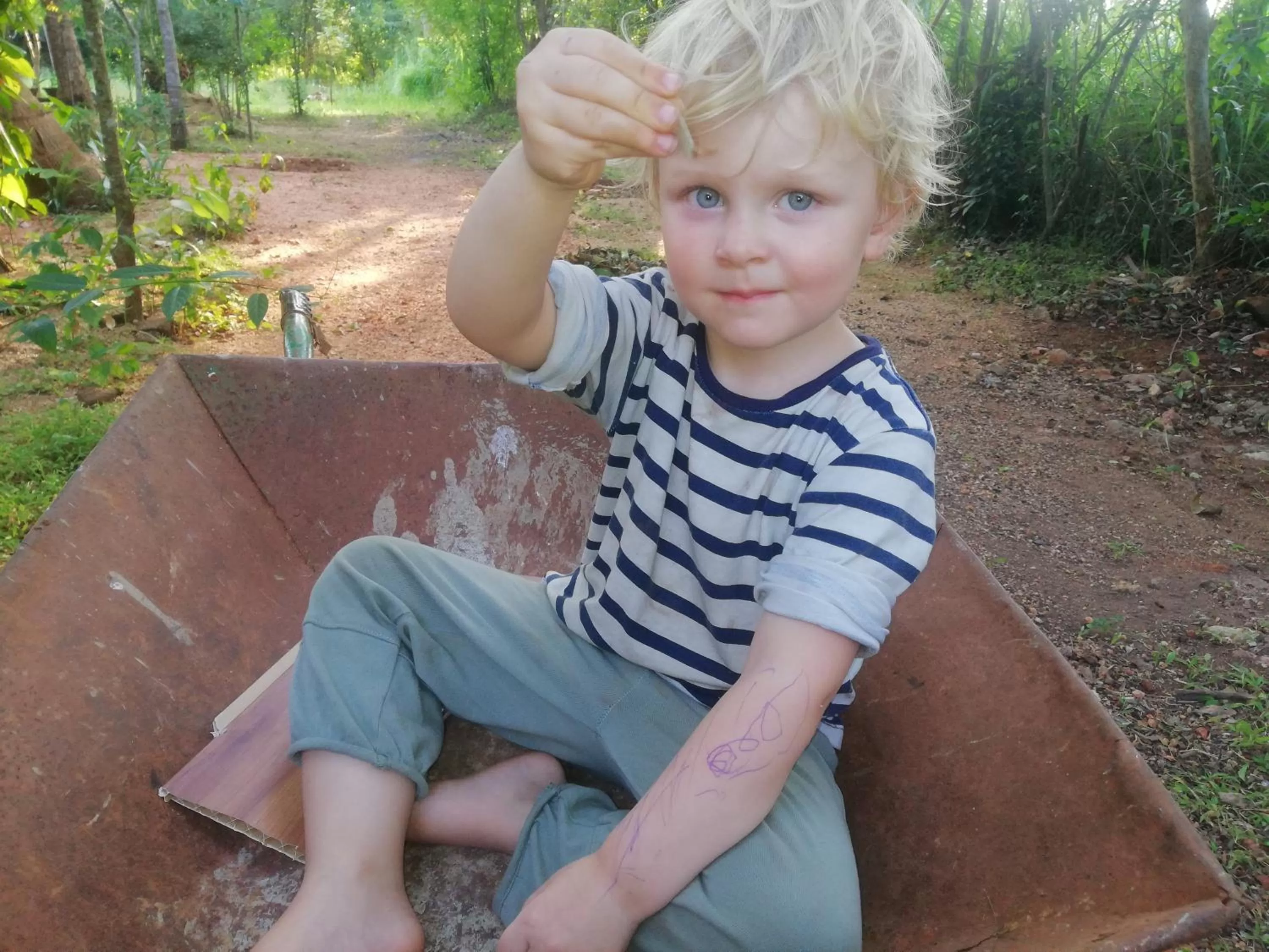 Children in Green Cottage