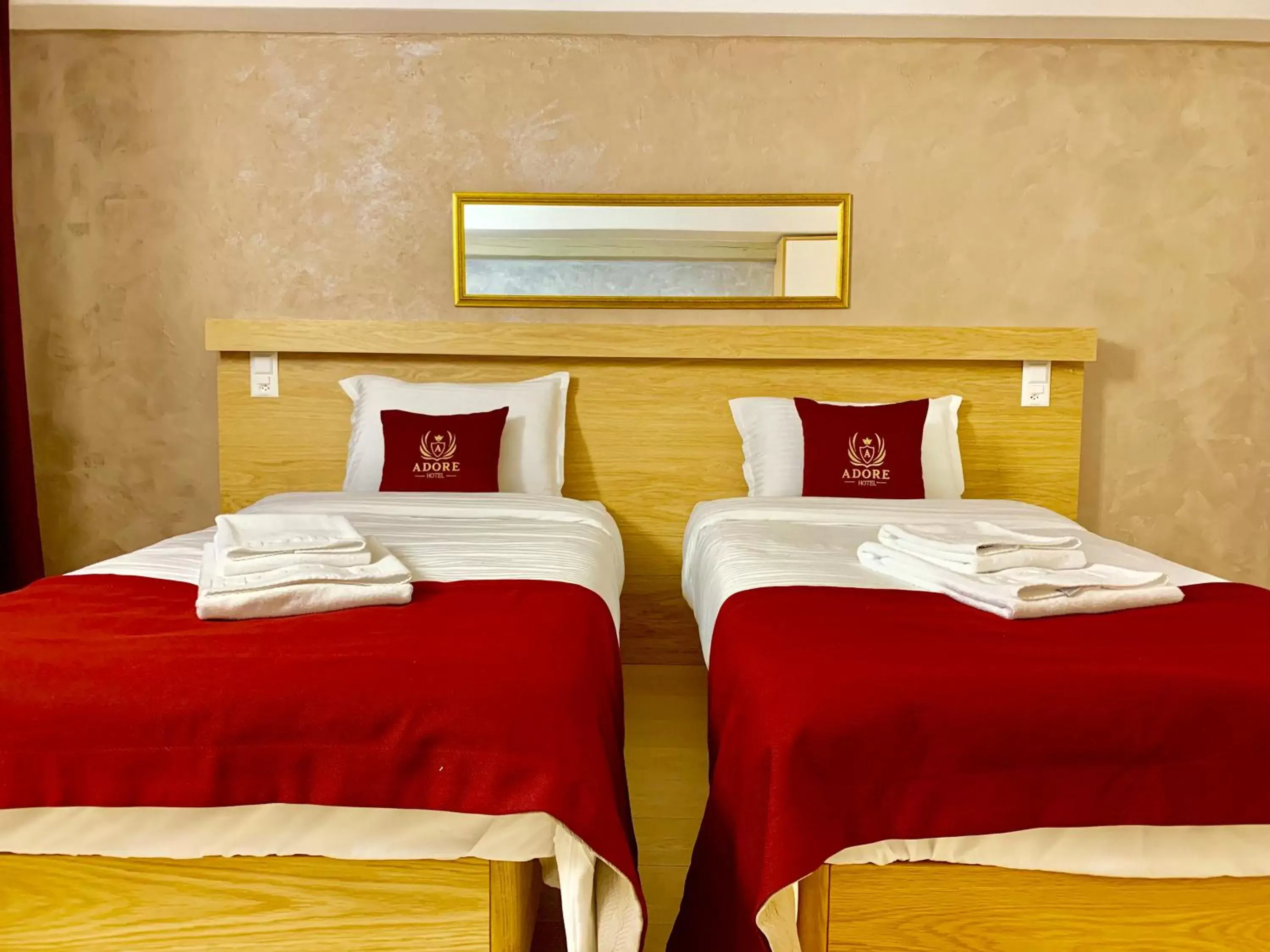 Deluxe Double Room (2 Adults + 1 Child) in Hotel Adore Deluxe Double Room (2 Adults + 1 Child) in Hotel Adore