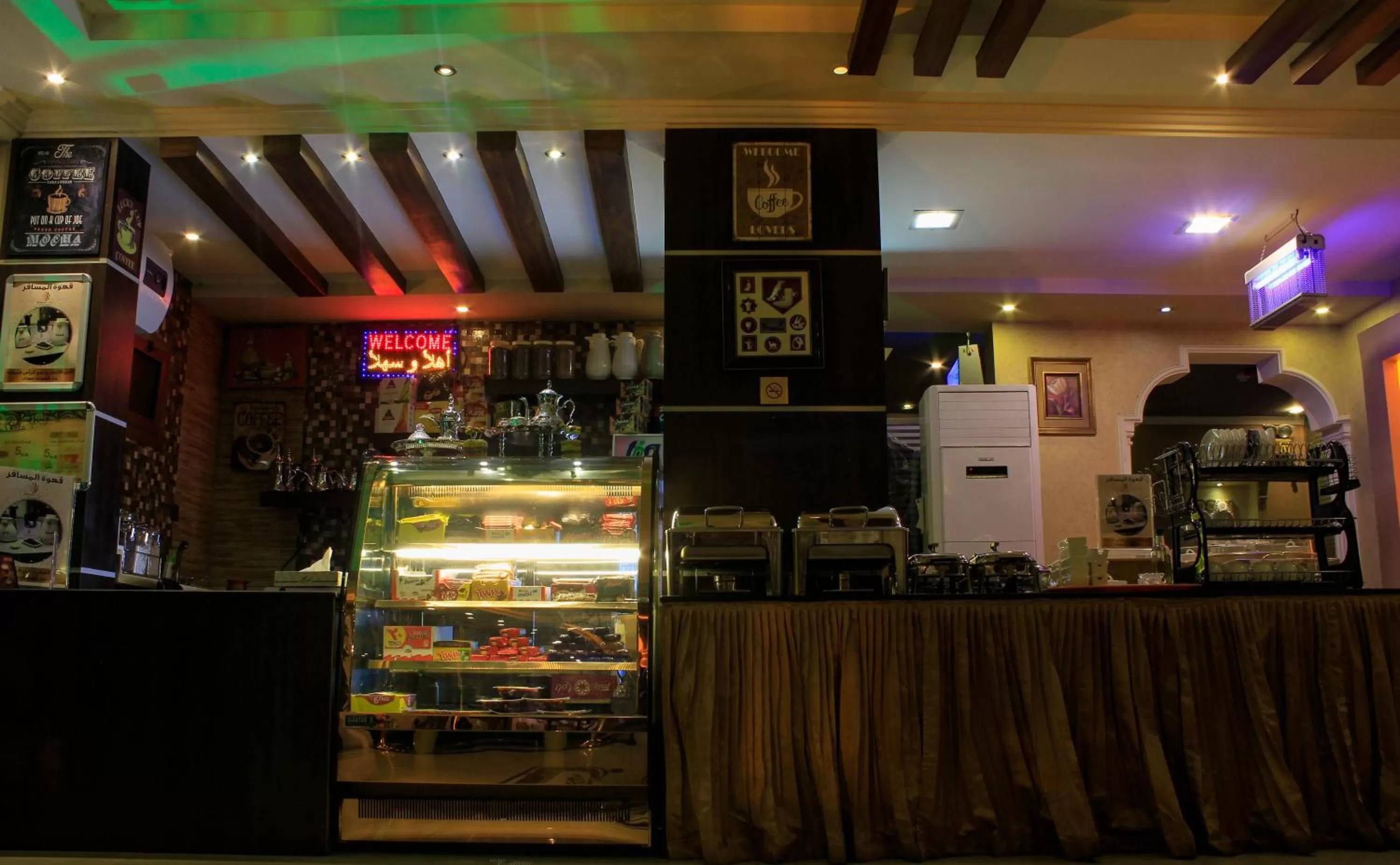 Food and drinks in Maskan Al Dyafah Hotel Apartments