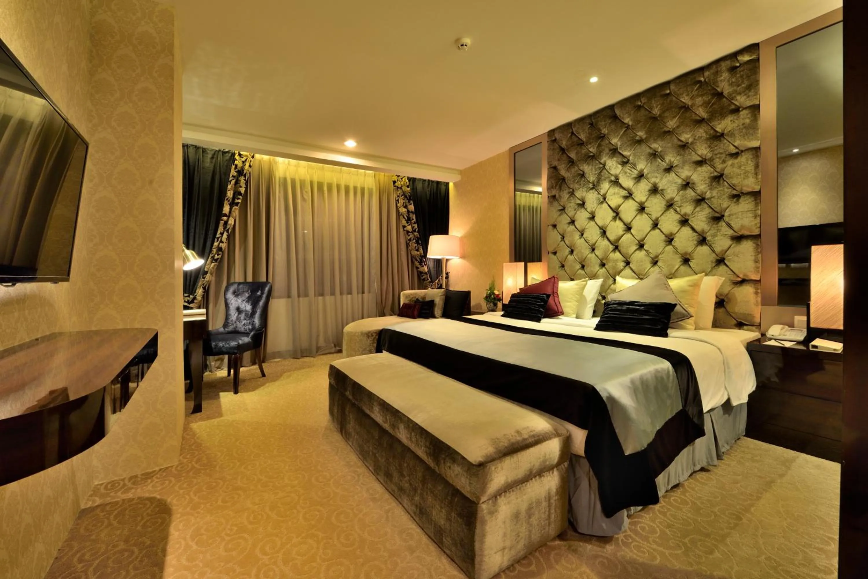 TV and multimedia in Amaroossa Grande