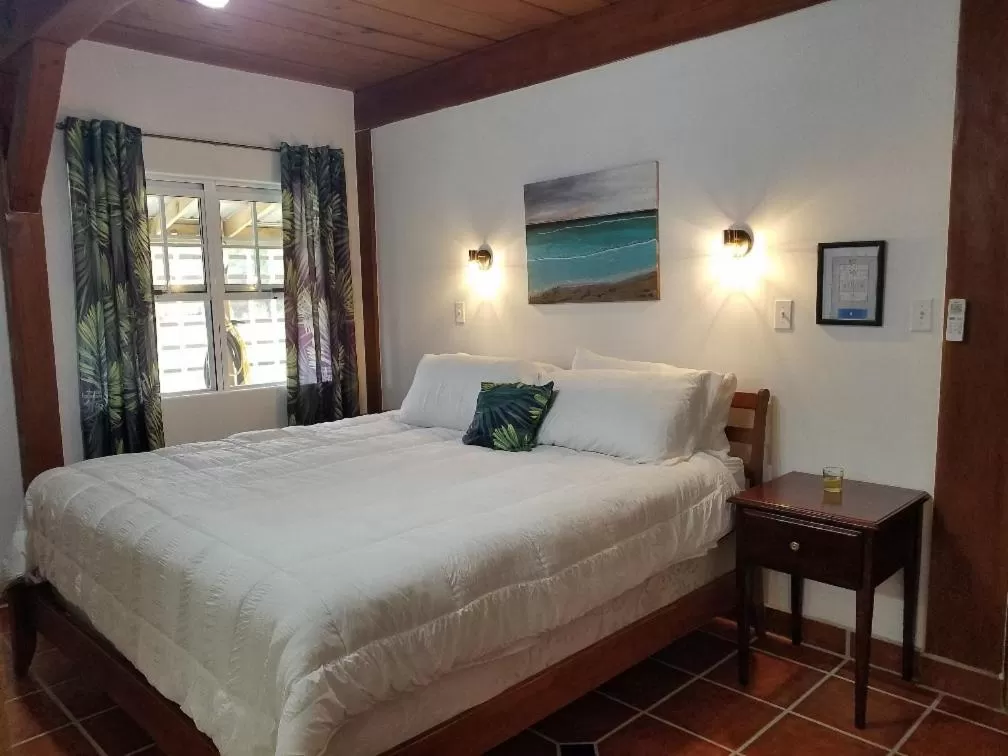 Bed in The BNB on Triggerfish Close to the airport