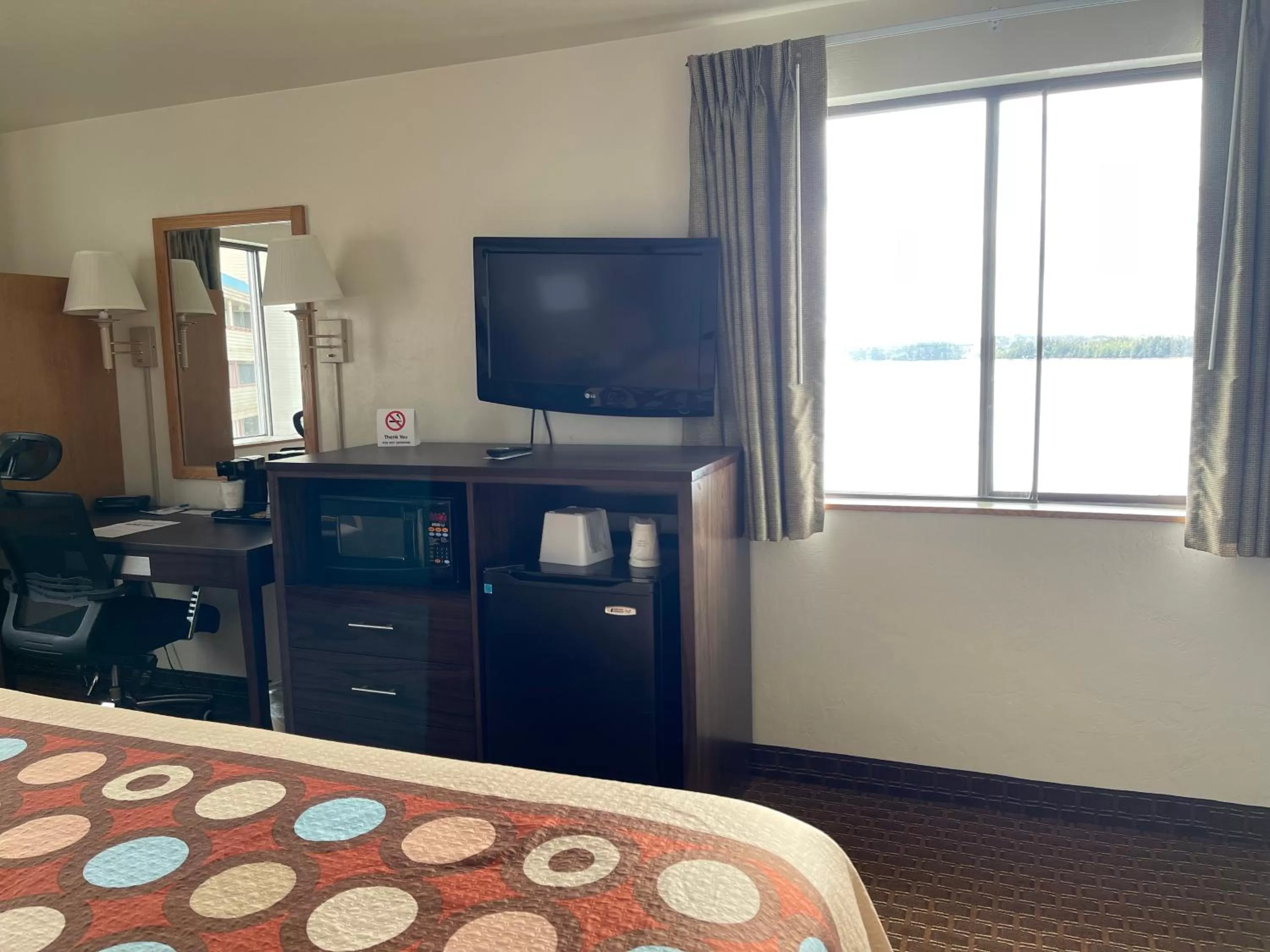 Bed in Super 8 by Wyndham Ketchikan