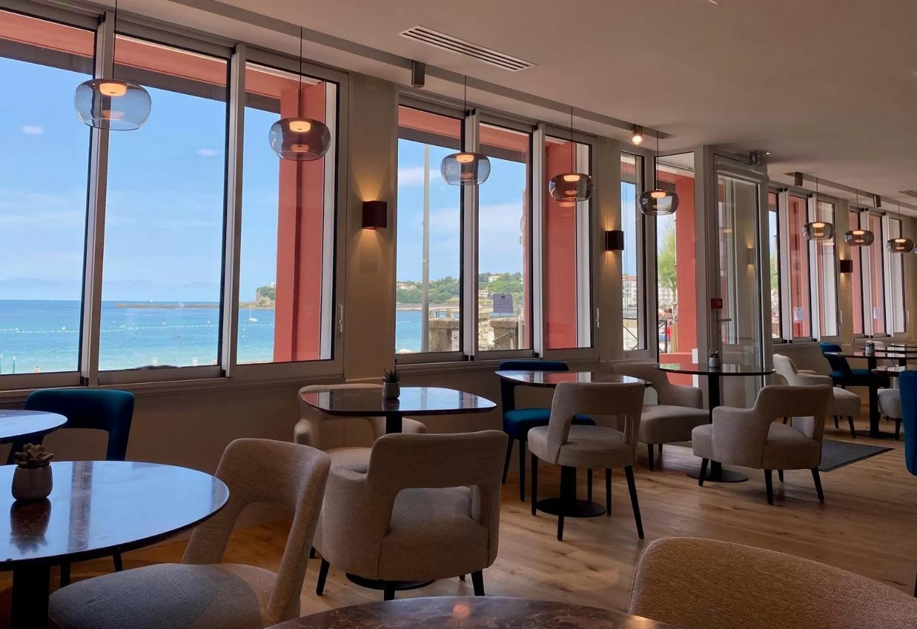 Breakfast in Hôtel de la Plage - Saint Jean de Luz