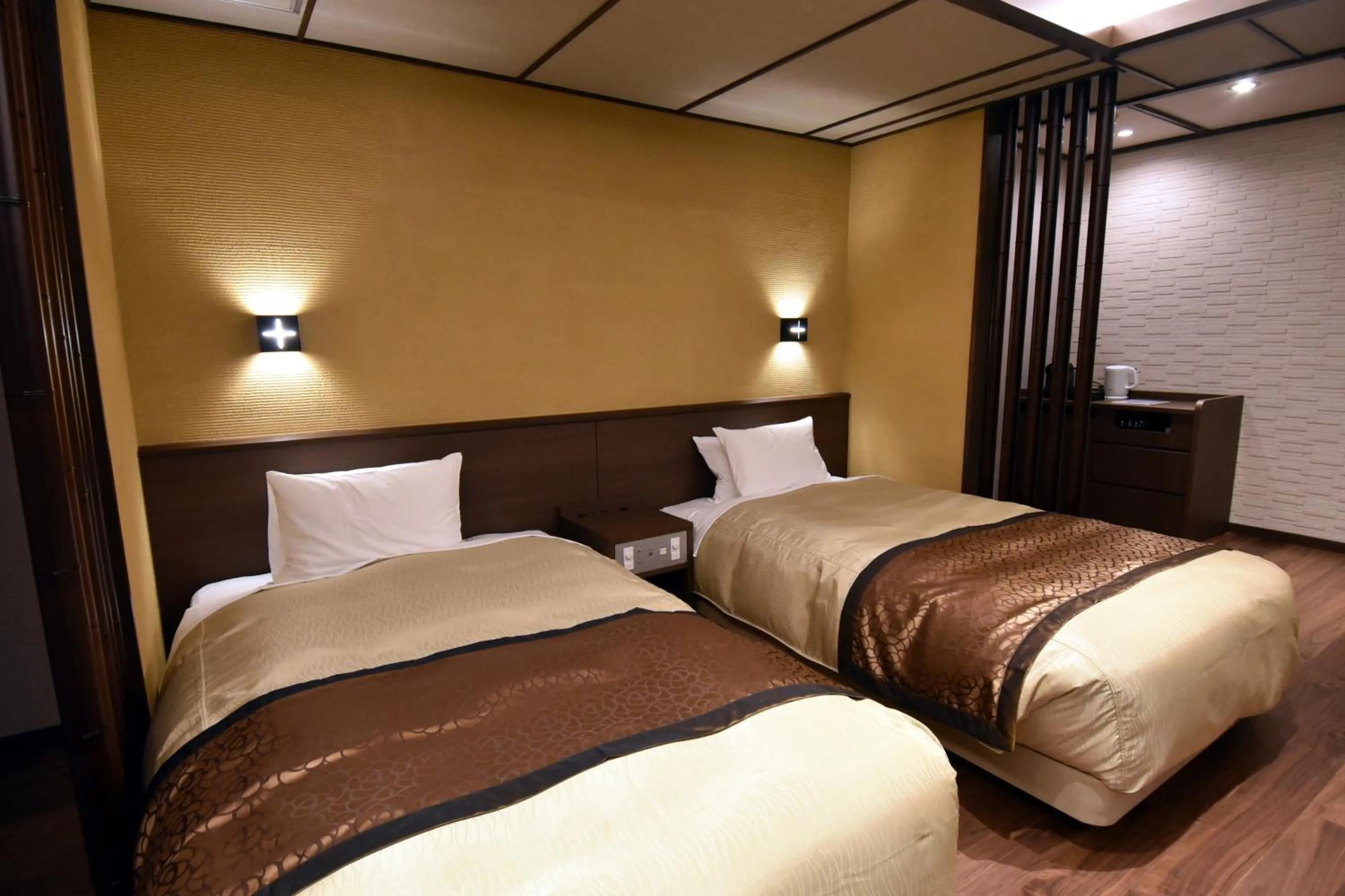 Bedroom, Bed in Arima Onsen Taketoritei Maruyama