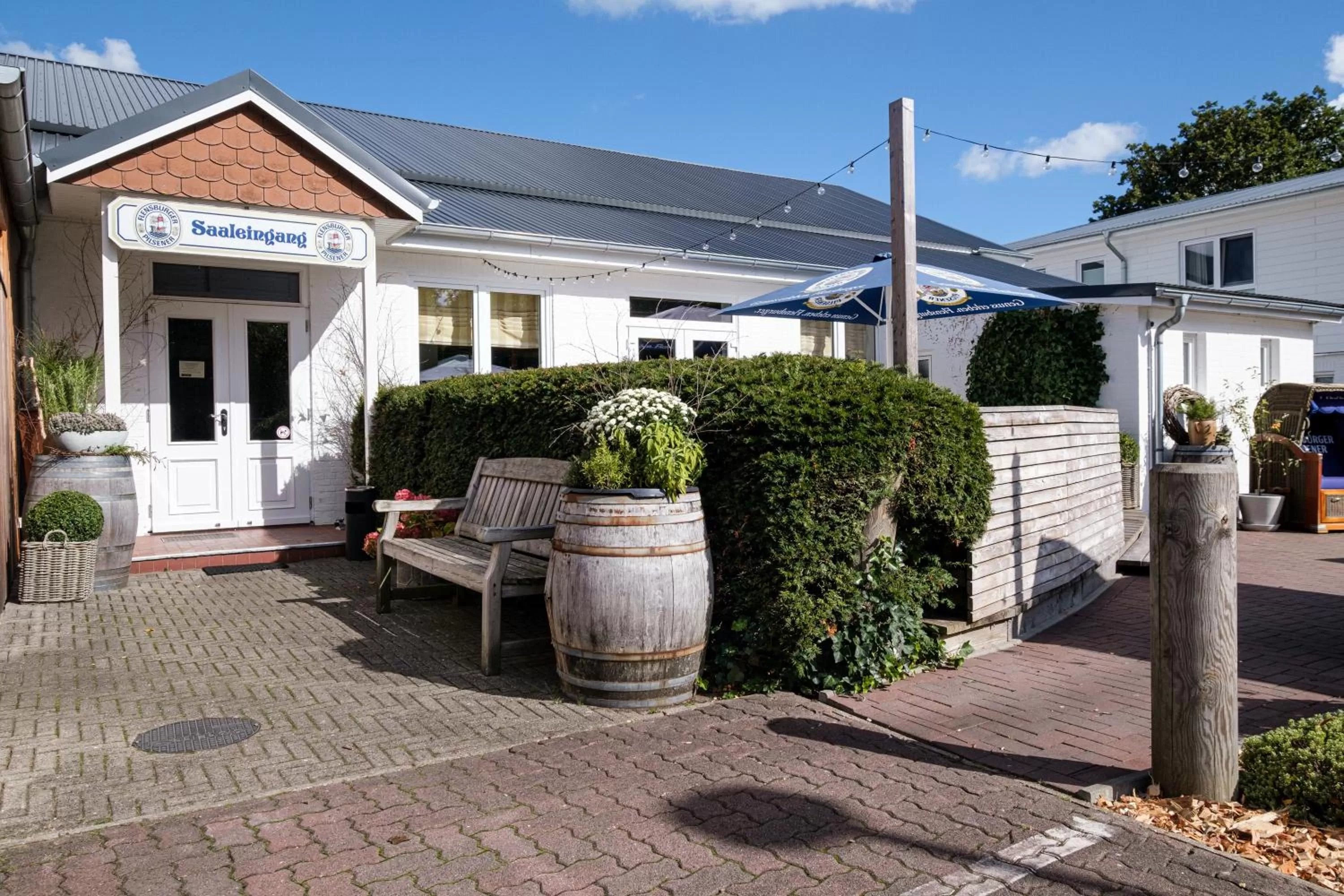 Property building in Eichhorns