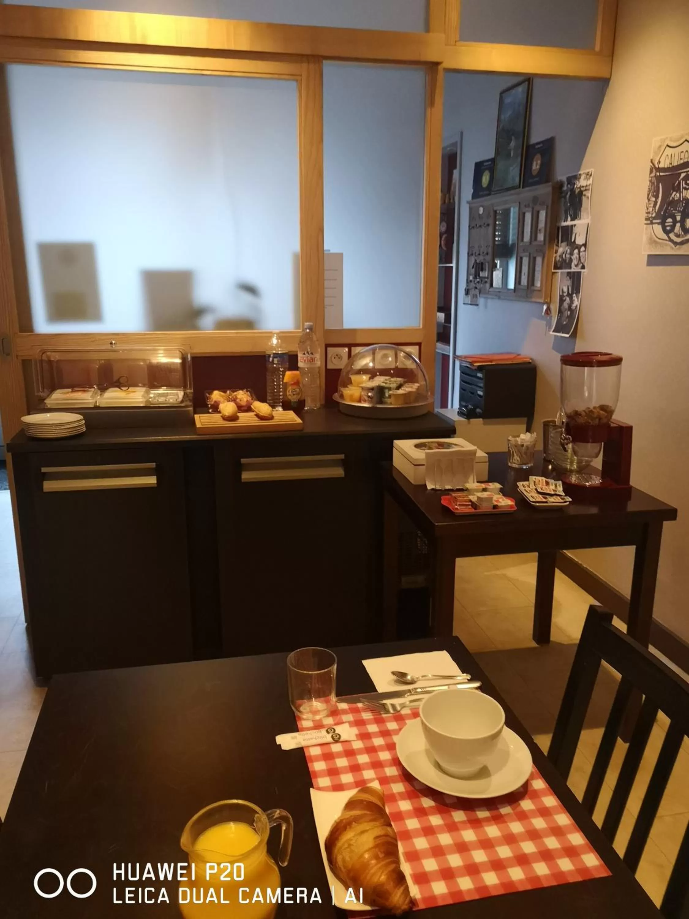 Dining area in Hôtel Le Memphis