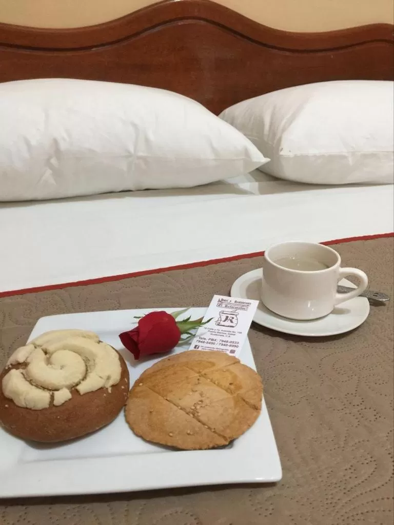 Breakfast in Hotel El Reformador