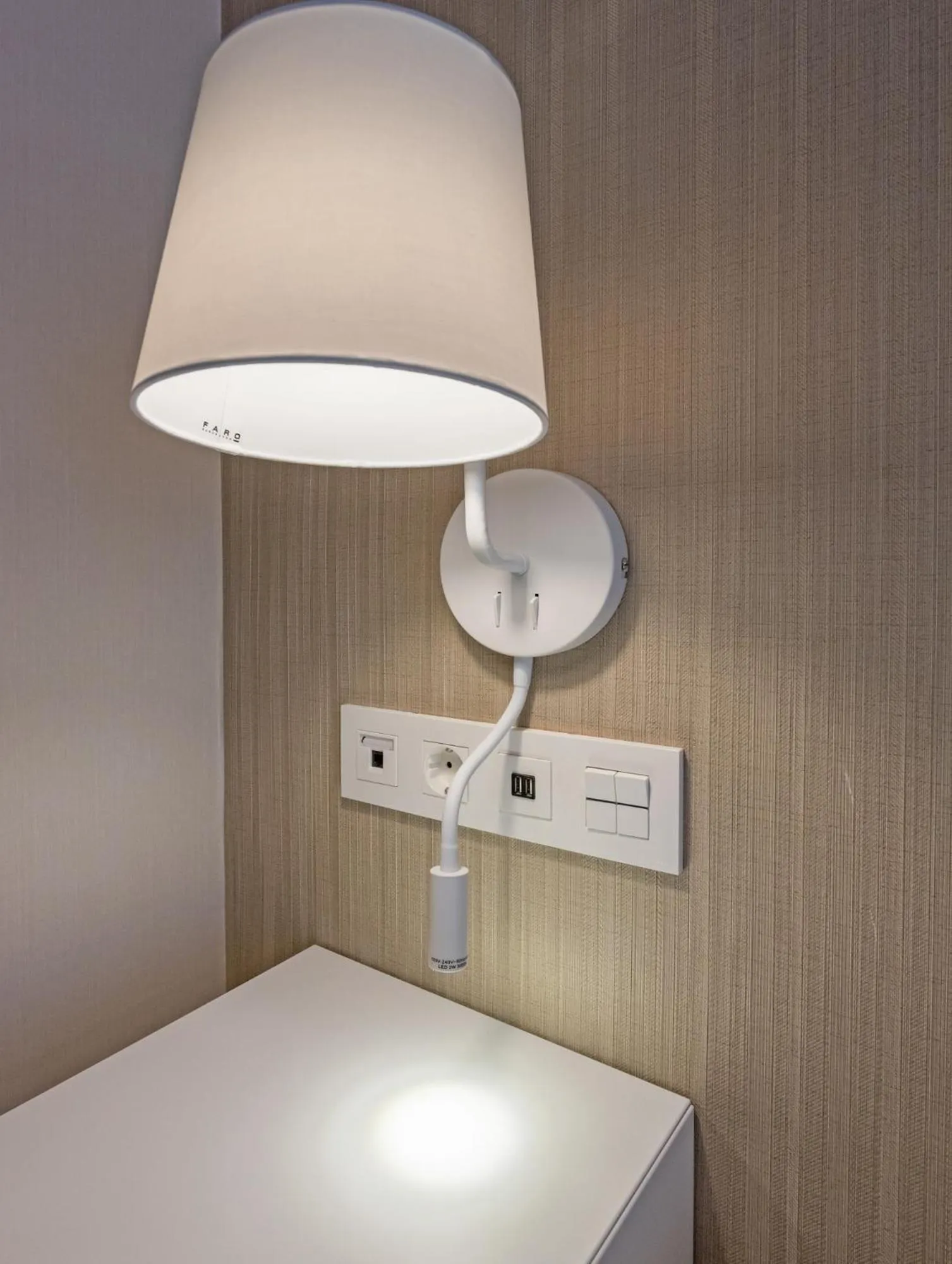 Decorative detail in La Lonja