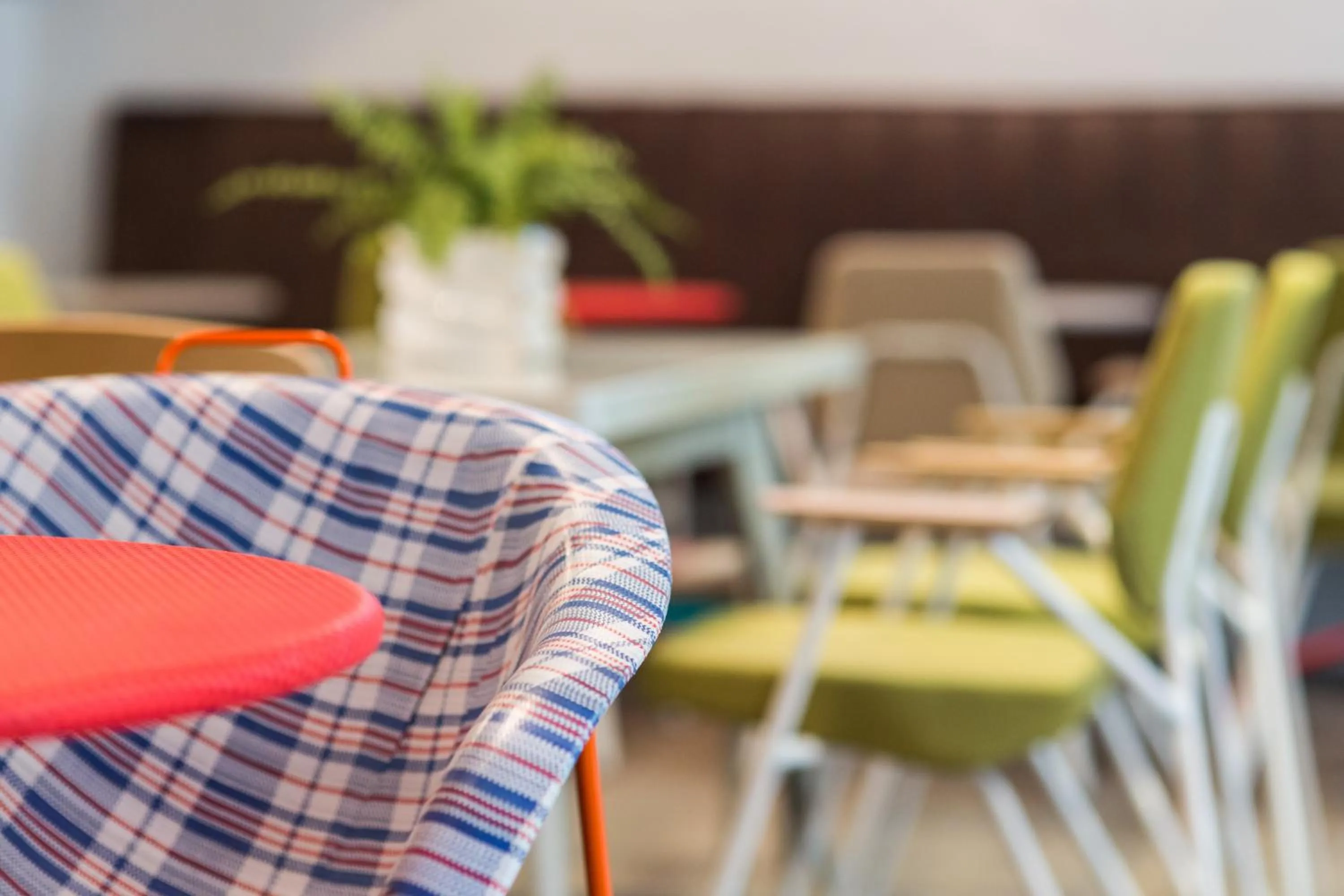 Continental breakfast, Restaurant/Places to Eat in Hôtel Ozz by Happyculture