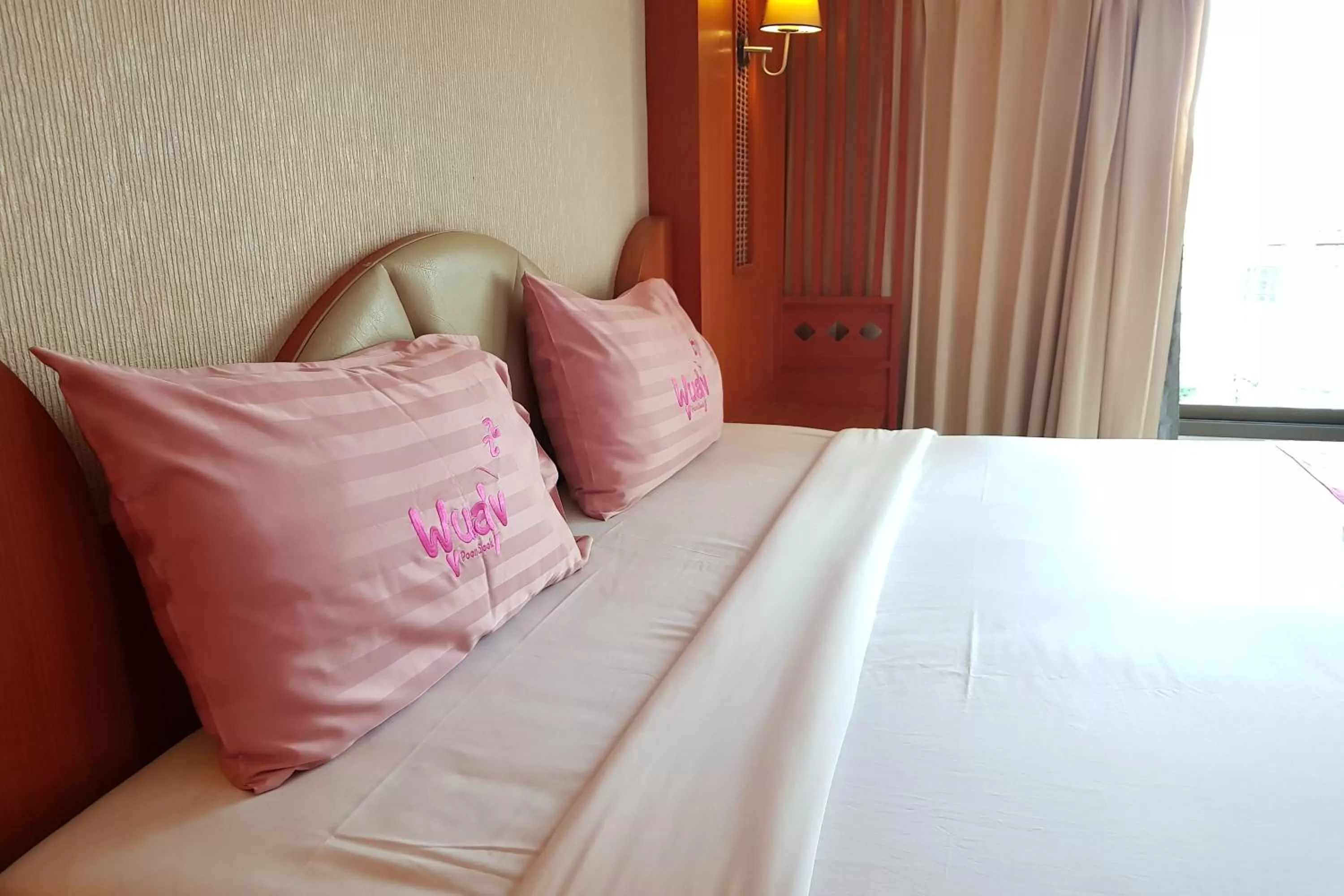 Bedroom, Bed in Poonsook Phitsanulok Hotel SHA Plus