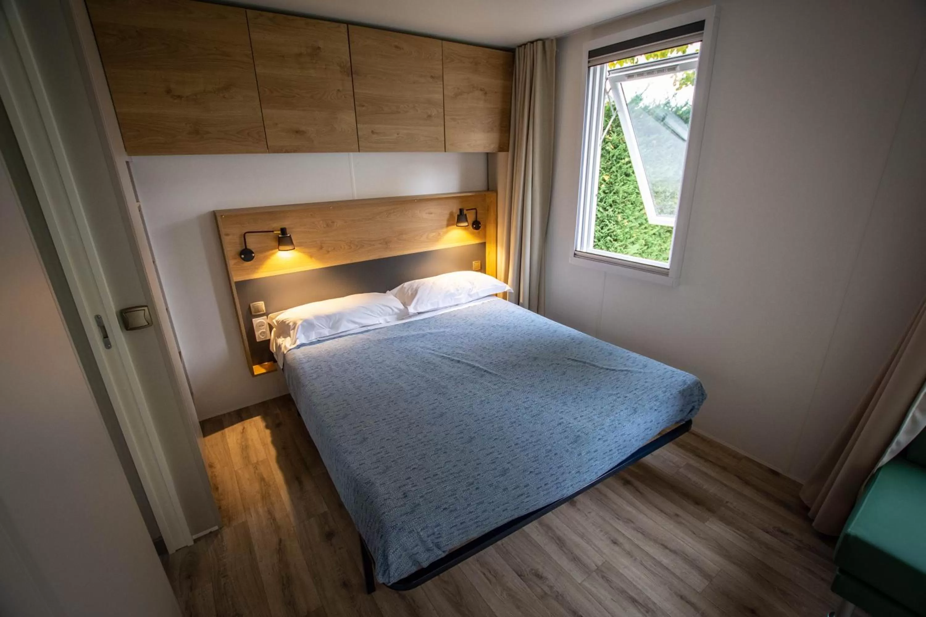 Bed in Albavillage Rooms & Camping